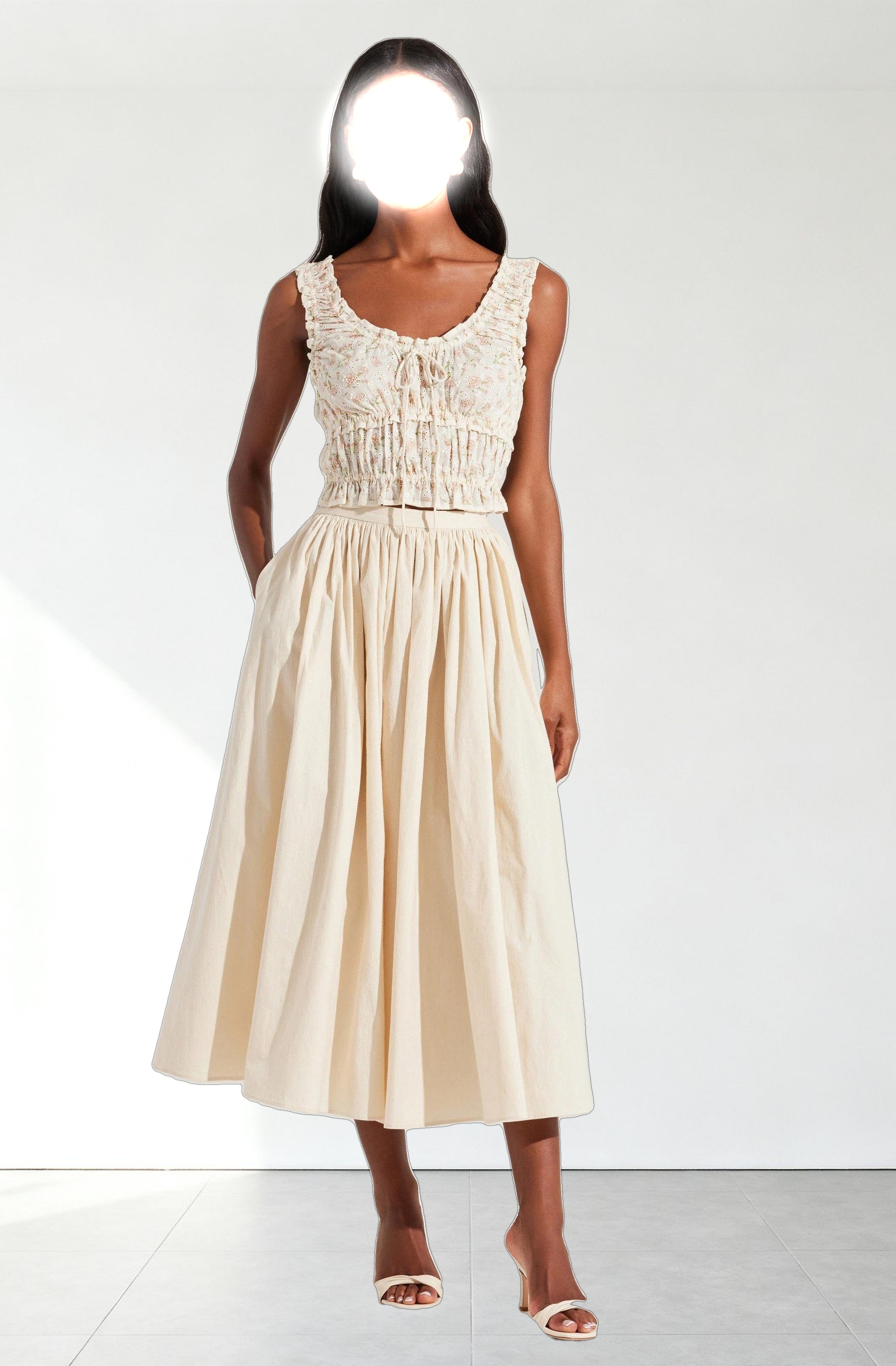 Kissel Floral Eyelet Cropped Top