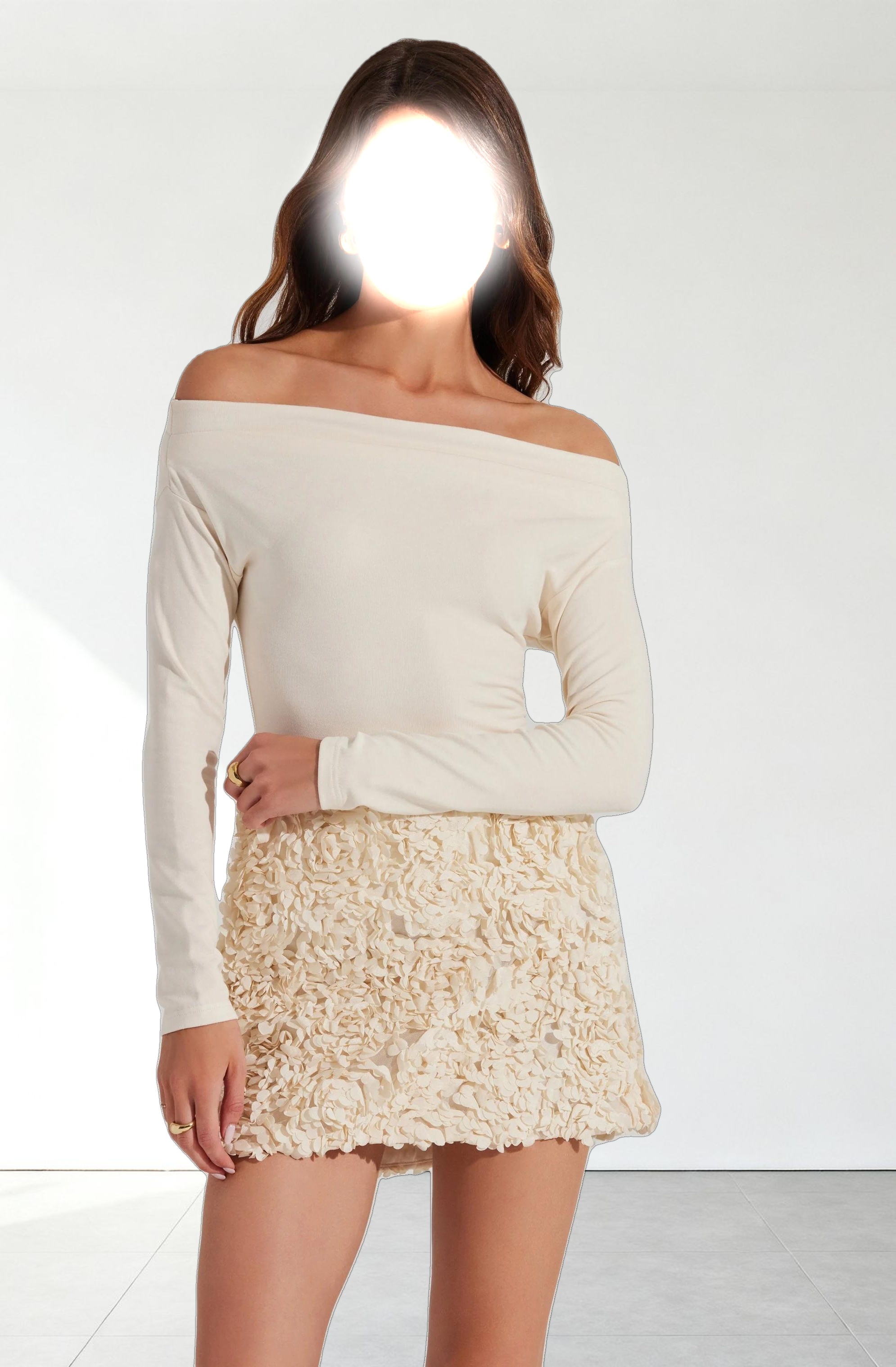 Anahi Off Shoulder Top