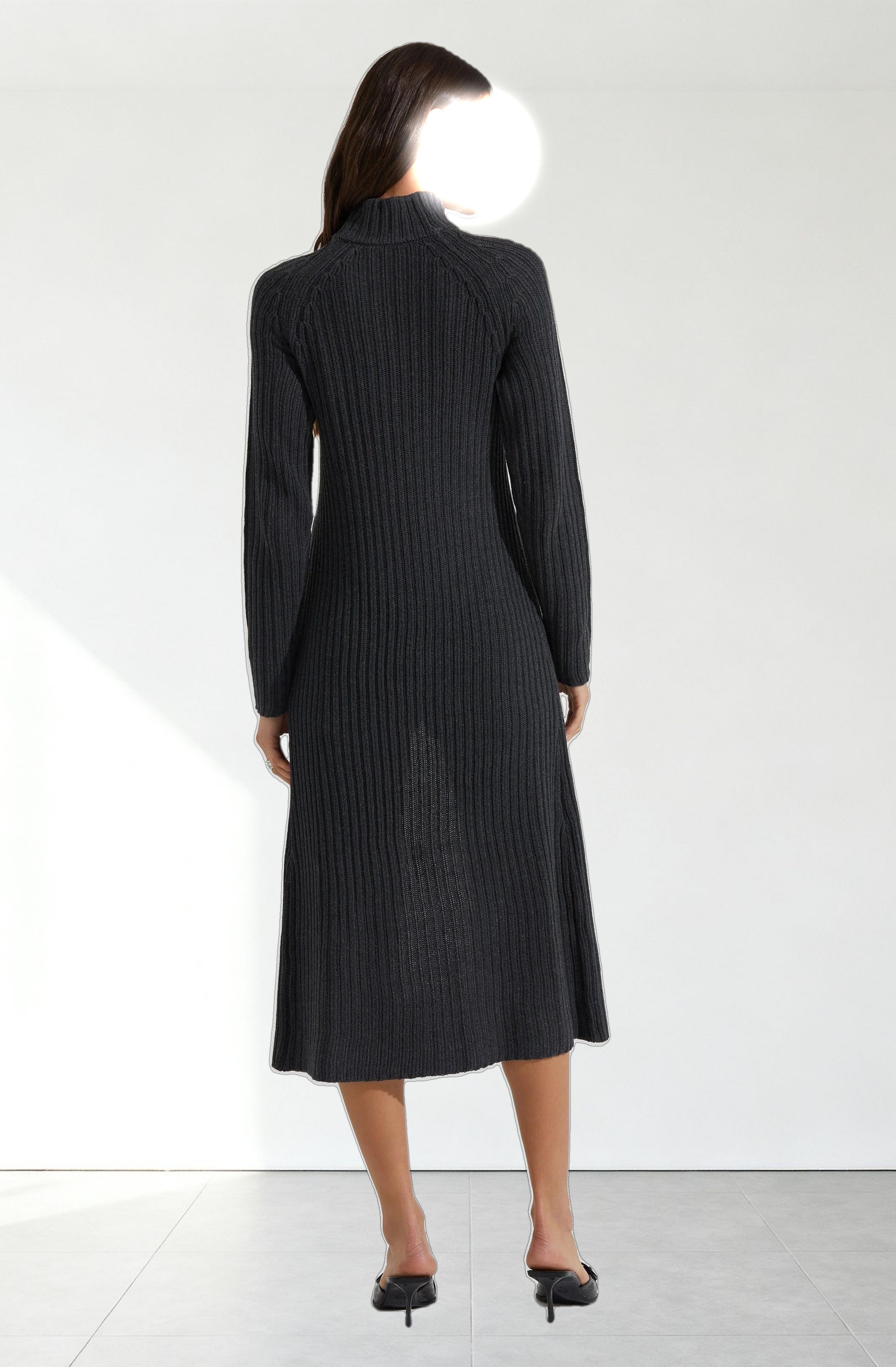 Estilo Mock Neck Slit Sweater