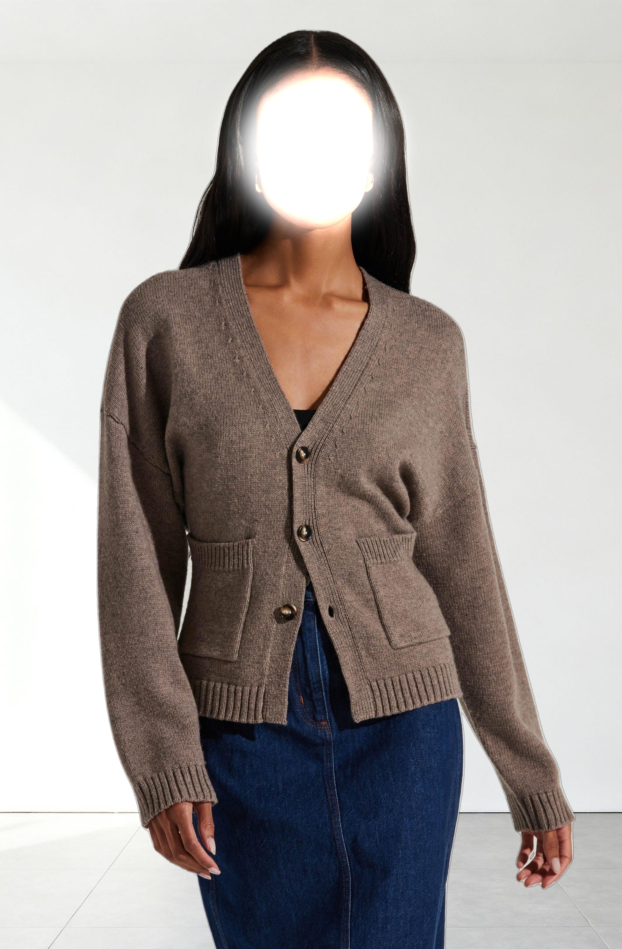 Saffi V-Neck Cardigan