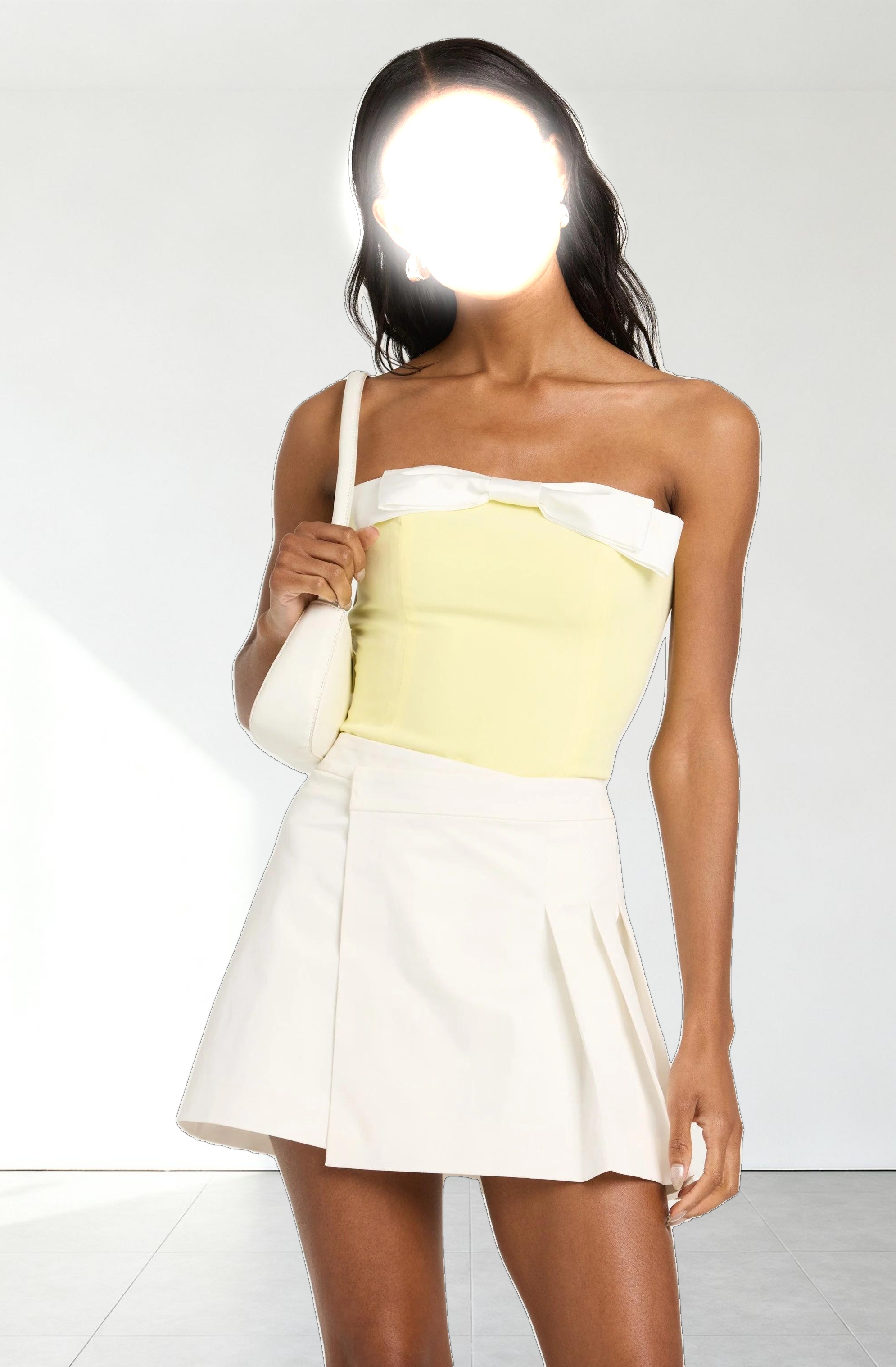 Contrast Bow Strapless Top