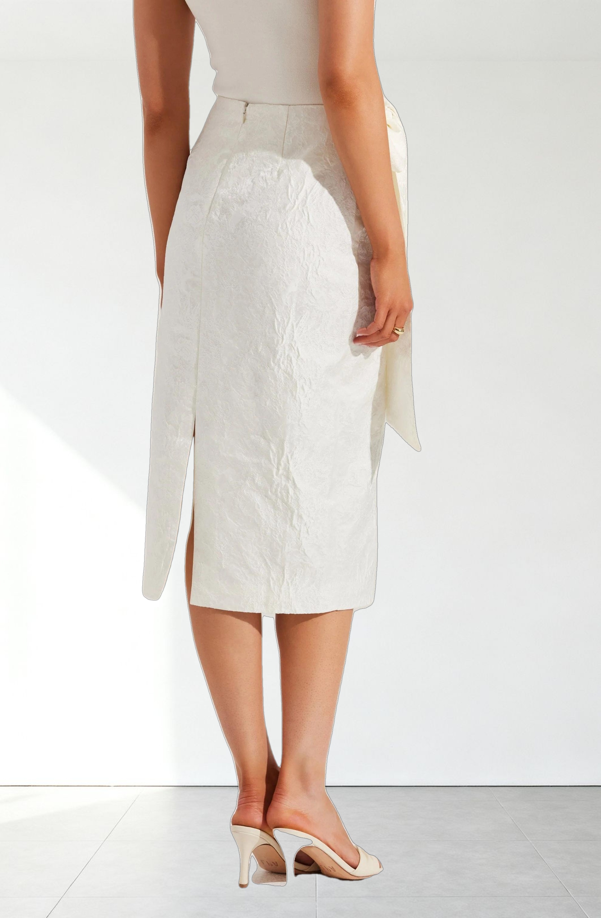 Jazmine Floral Jacquard Midi Skirt