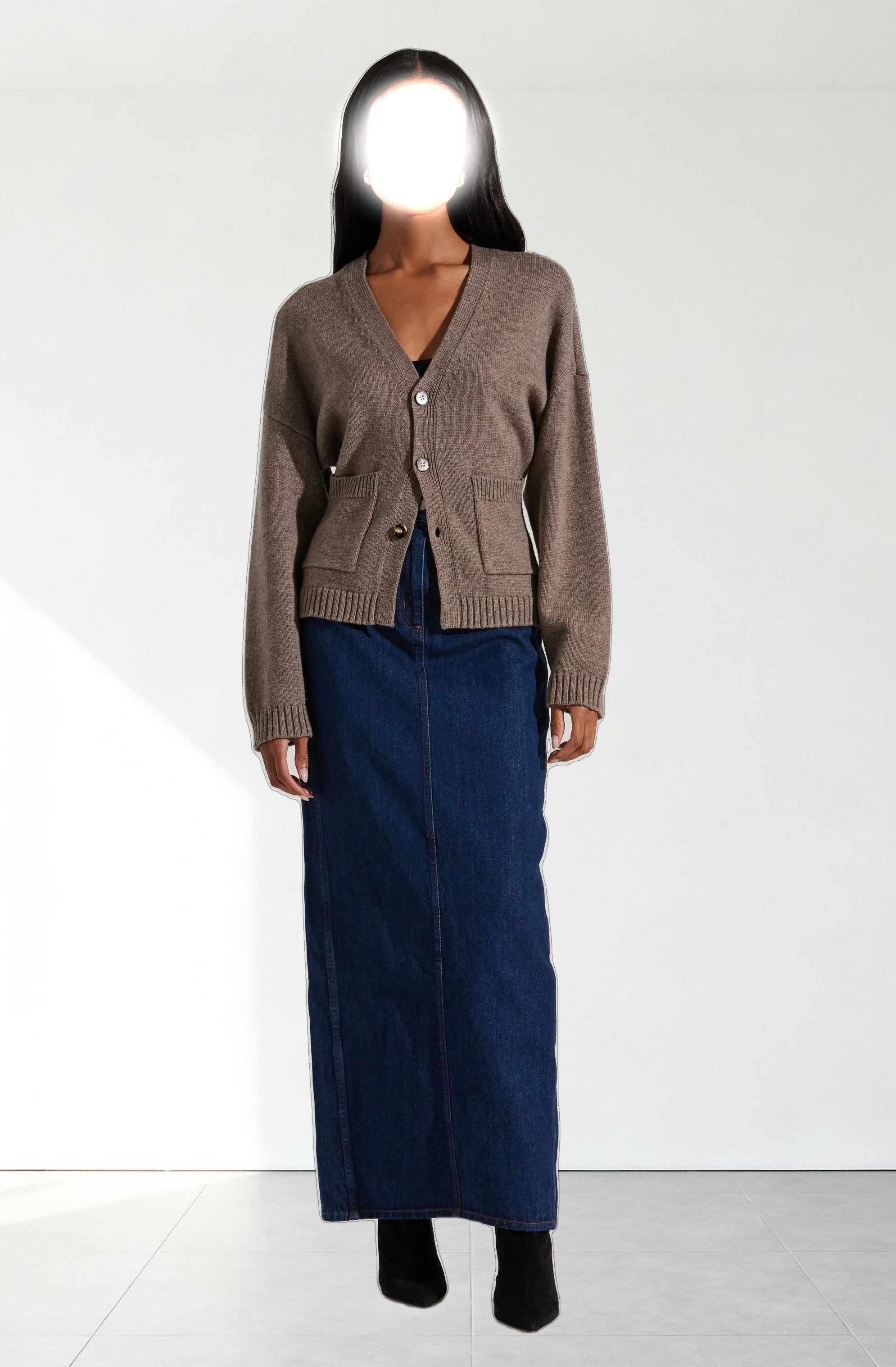 Saffi V-Neck Cardigan