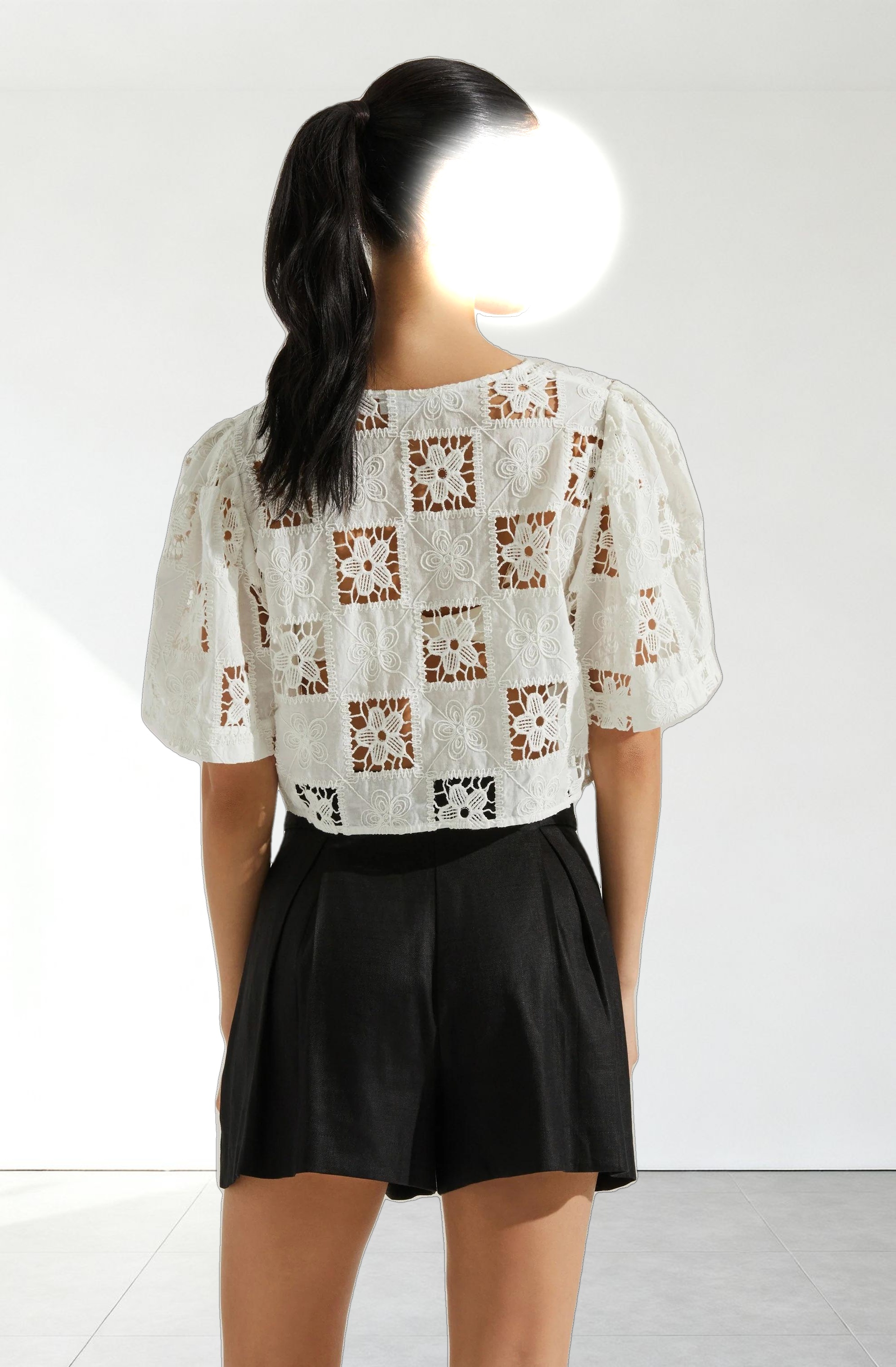 Ollie Pleated Linen Blend Shorts