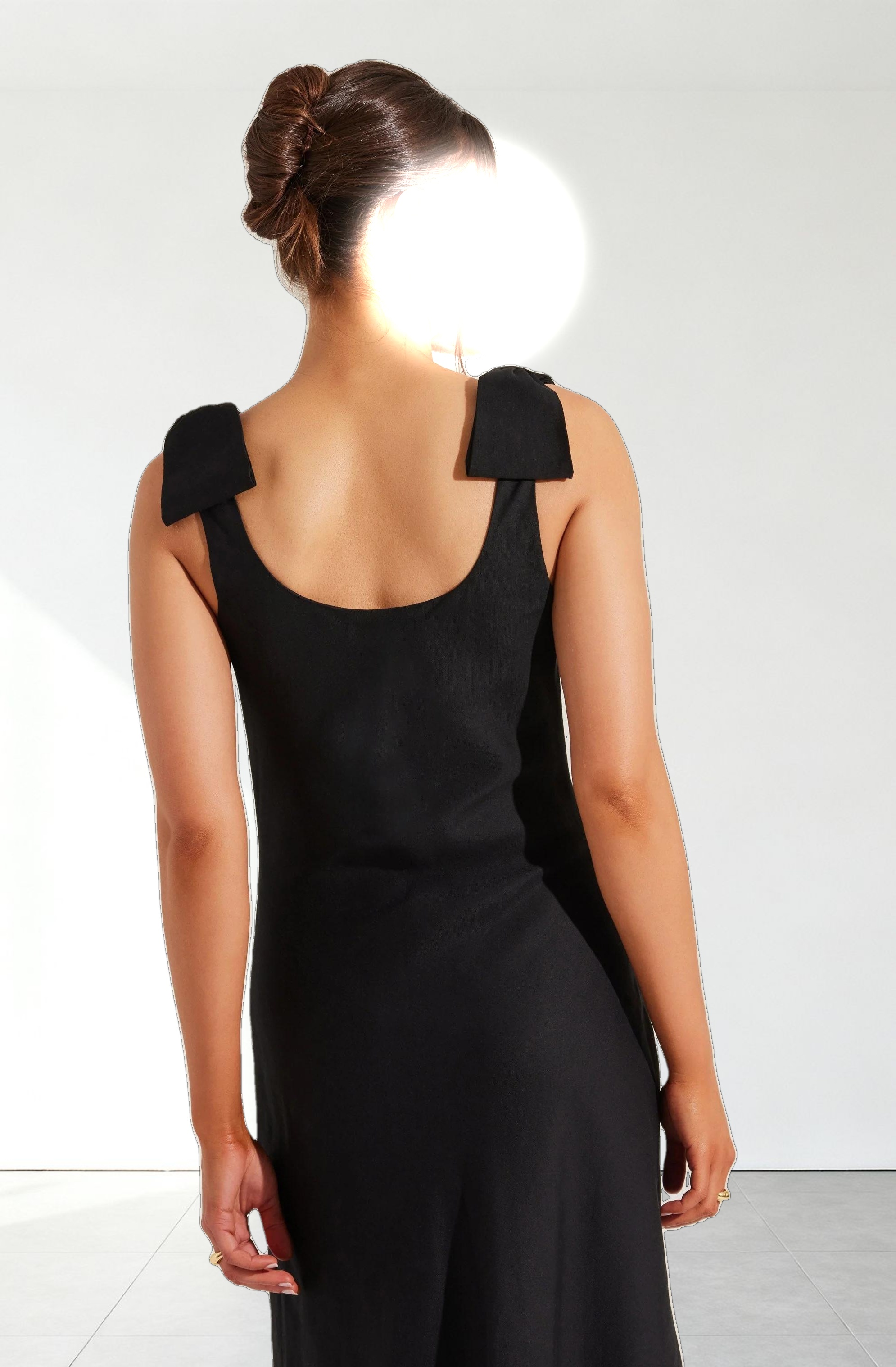 Kateleya Bow Detail Midi Dress