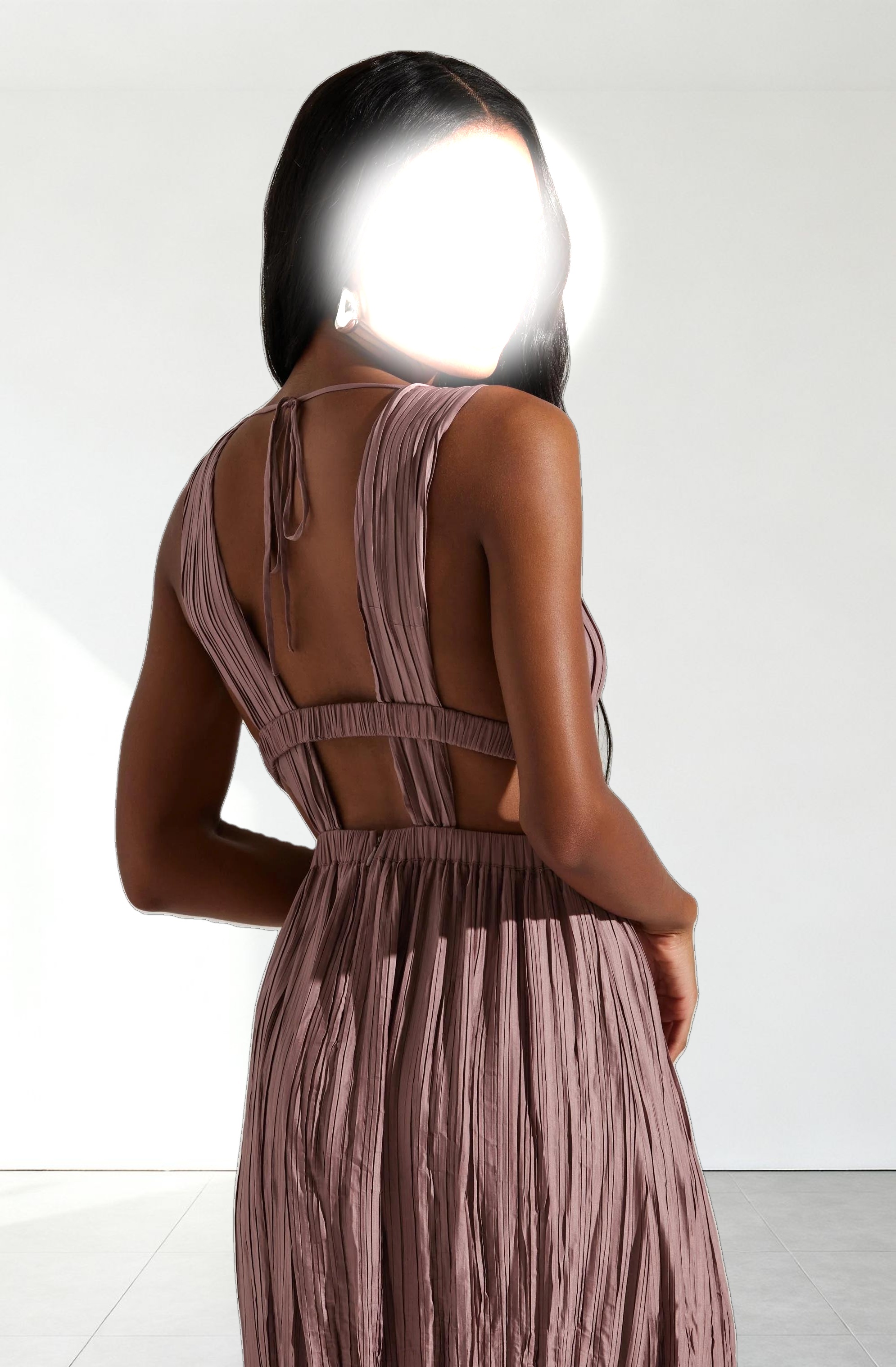 Tesni Pleated Maxi Dress