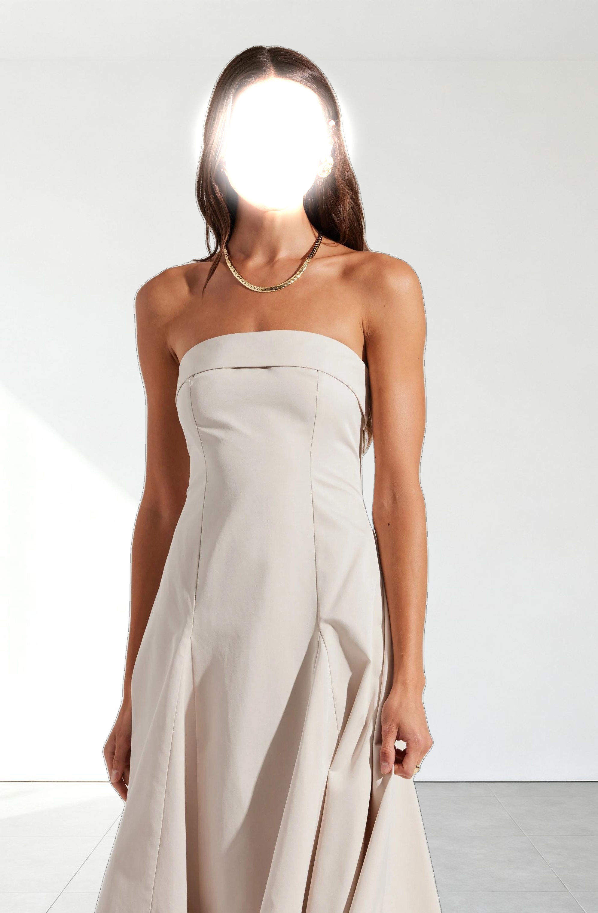 Ayeri Strapless Midi Dress