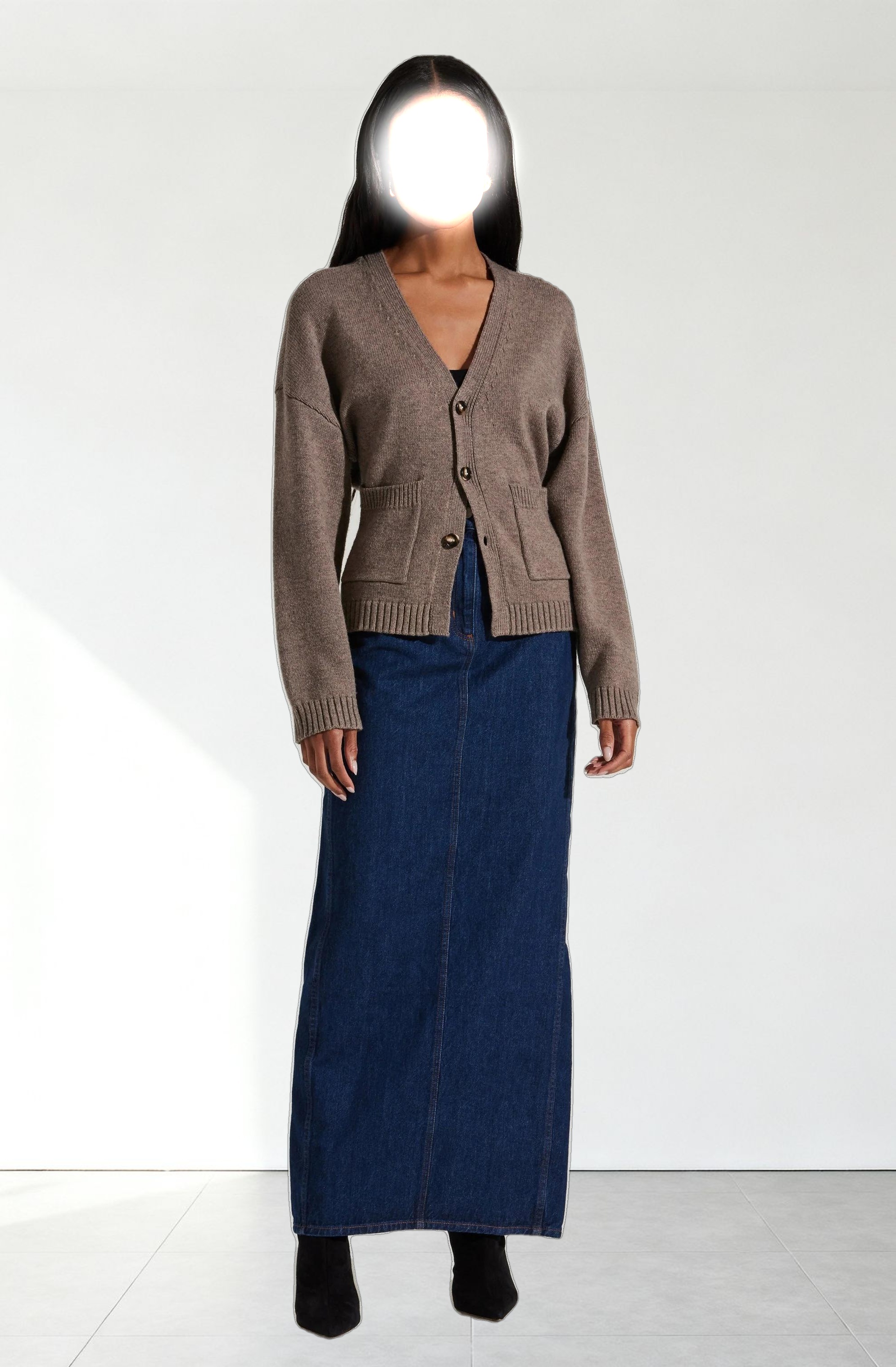 Saffi V-Neck Cardigan