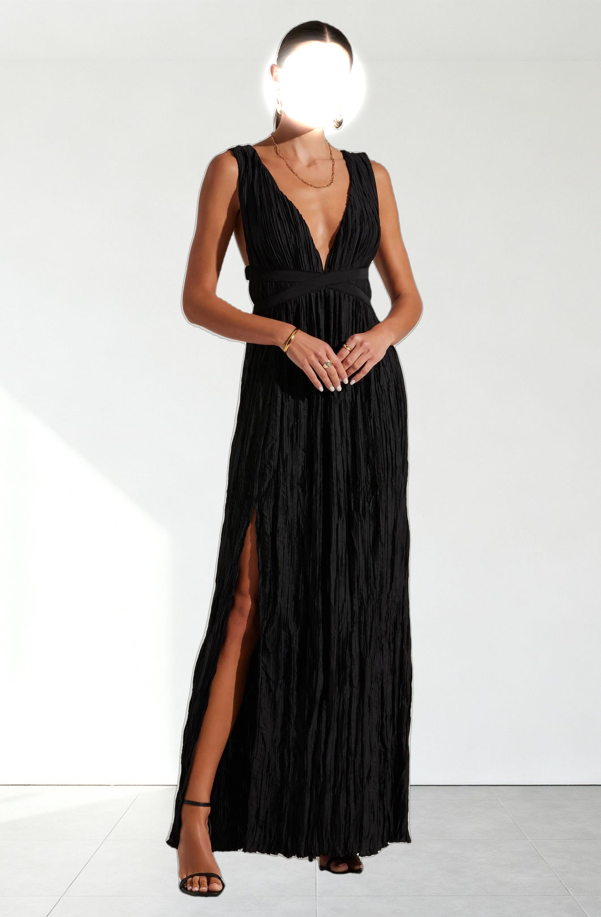 Tesni Pleated Maxi Dress