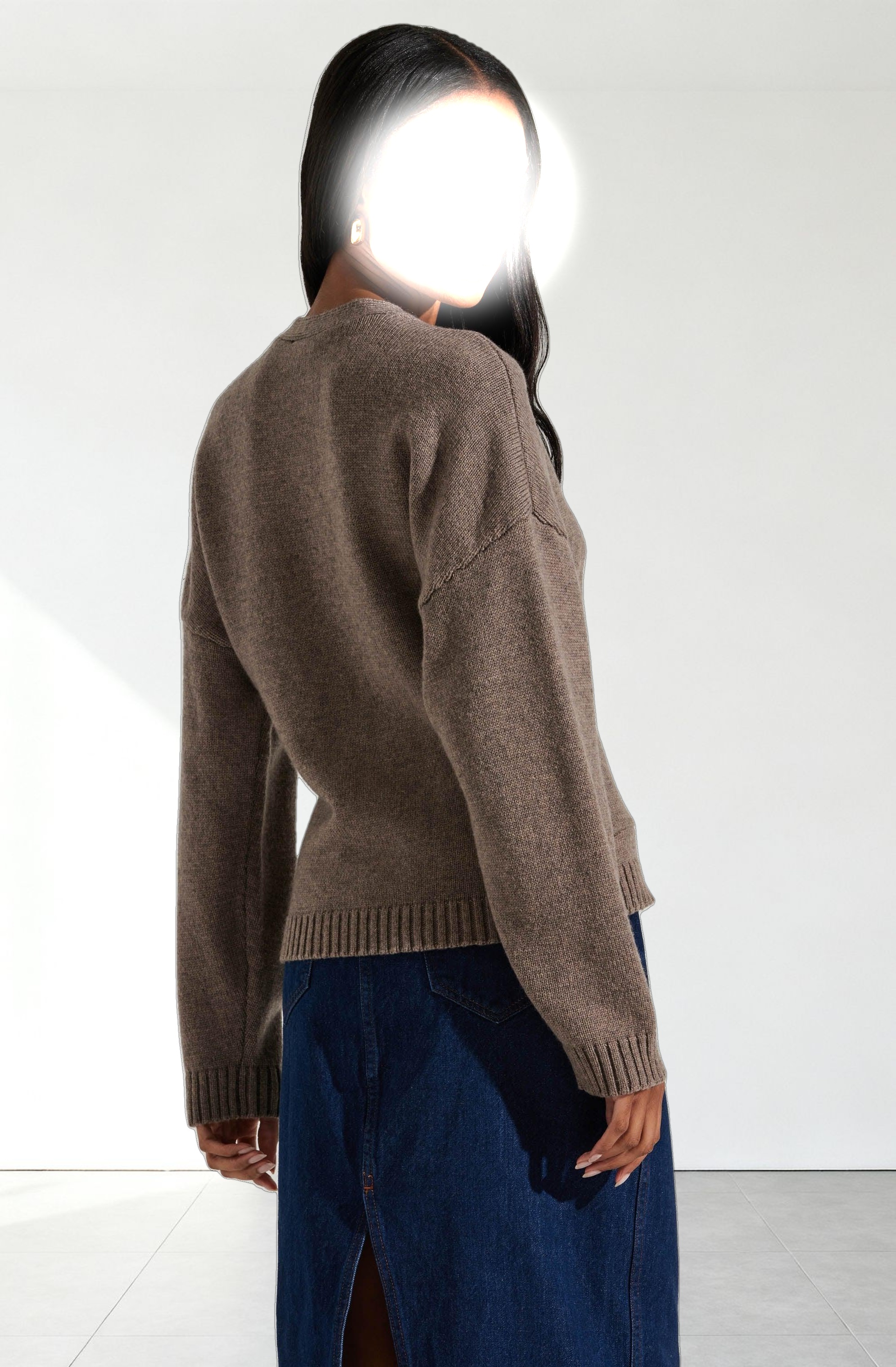 Saffi V-Neck Cardigan