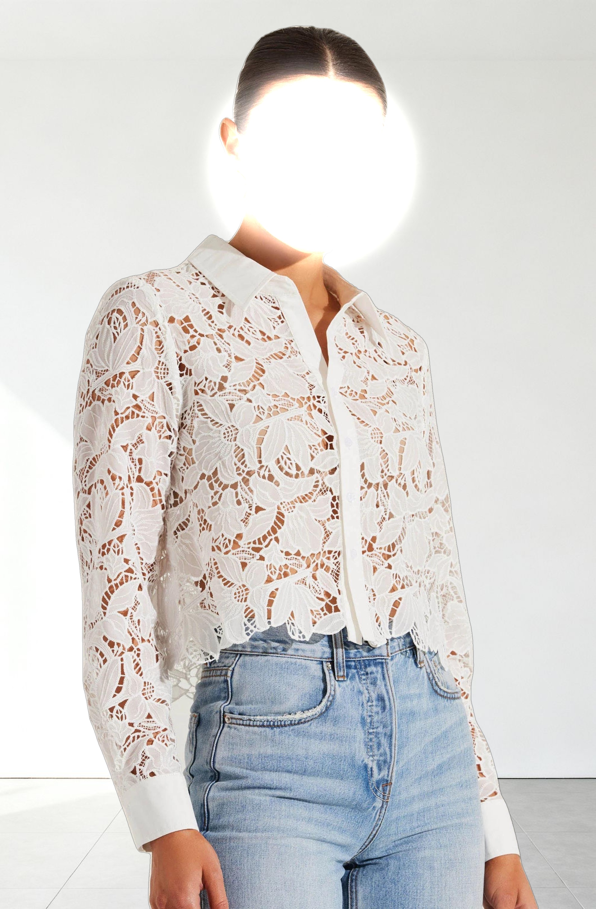 Isabis Floral Lace Top