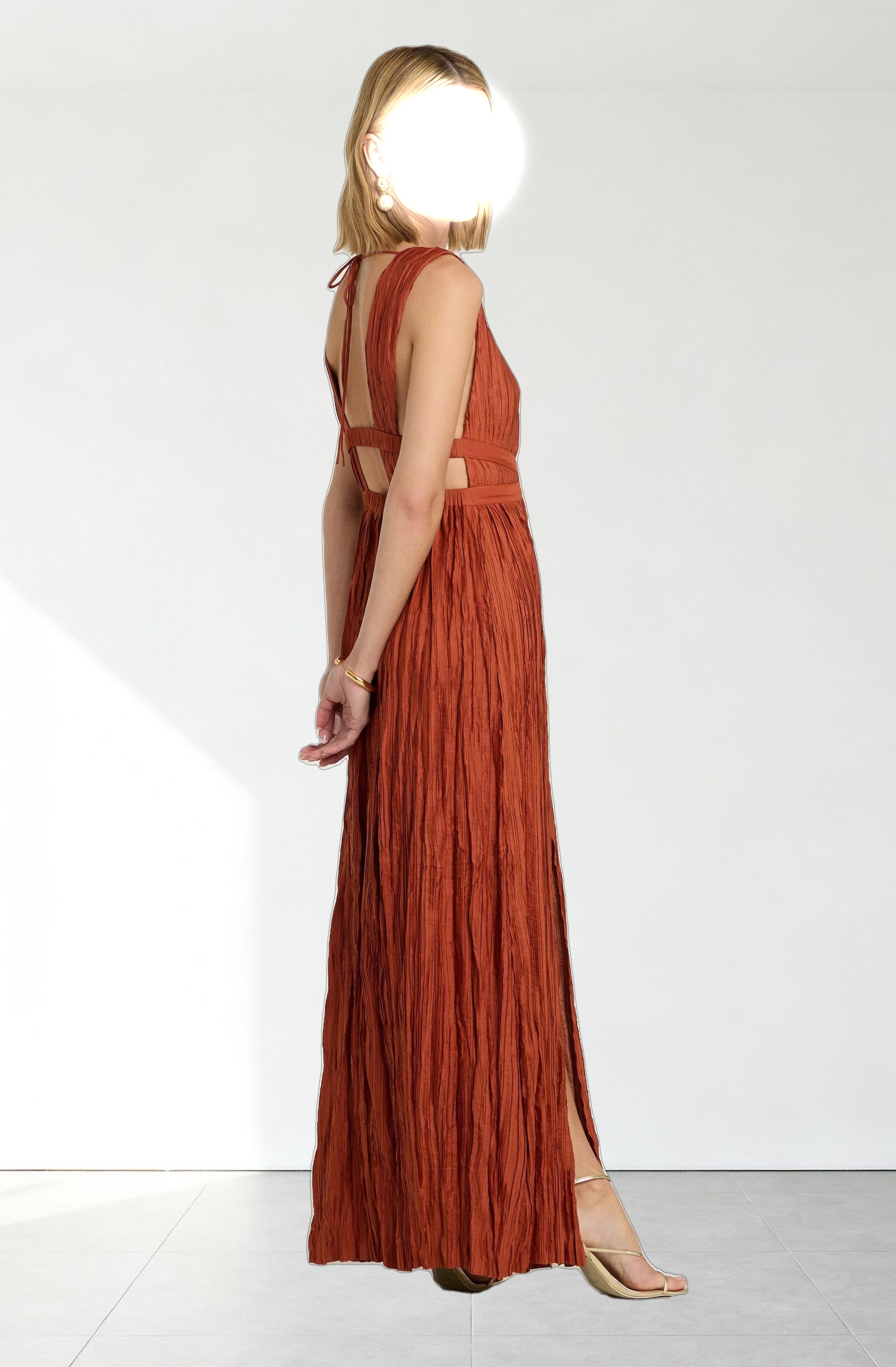 Tesni Pleated Maxi Dress