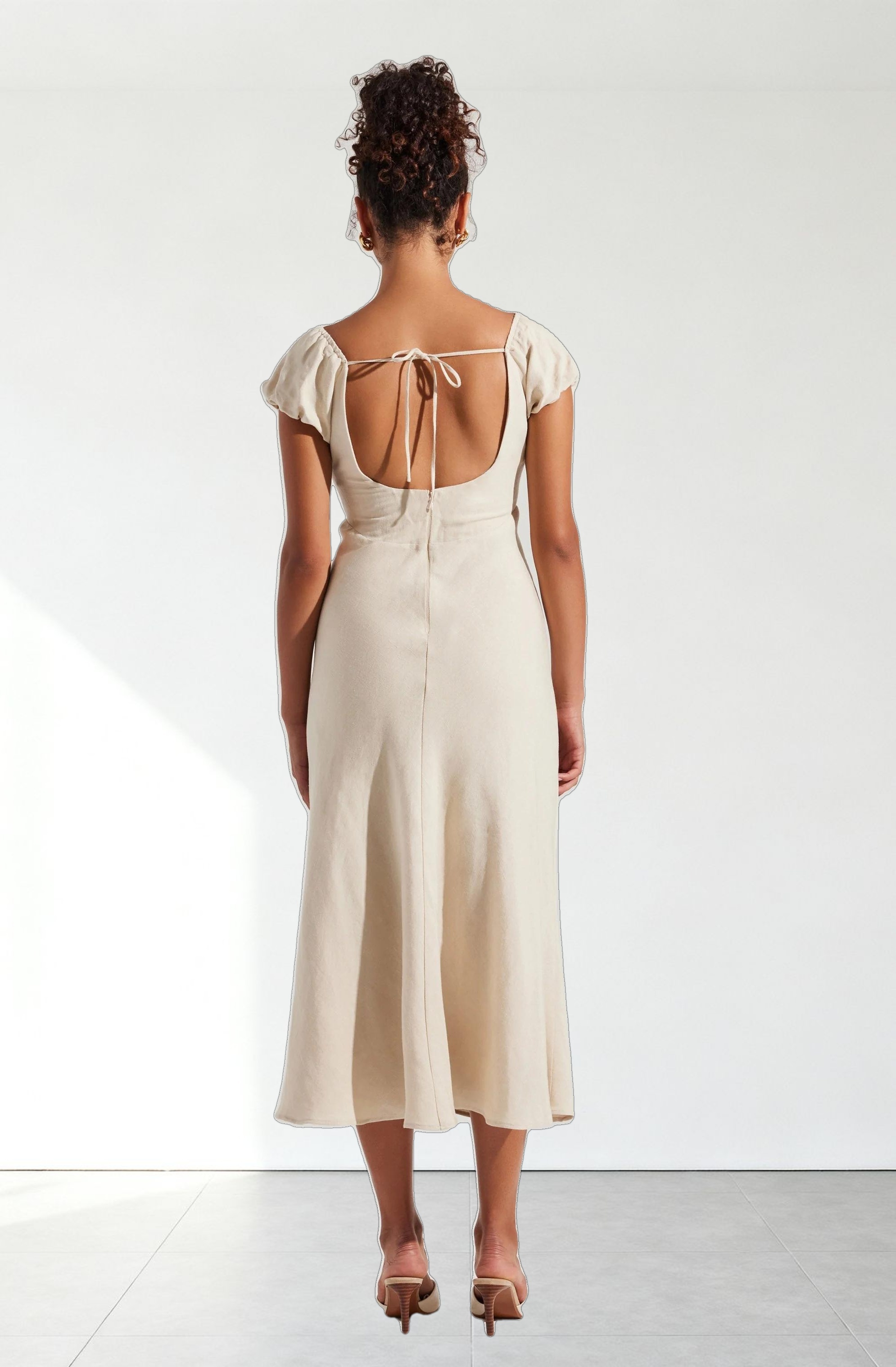 Leocadia Embroidered Puff Sleeve Dress