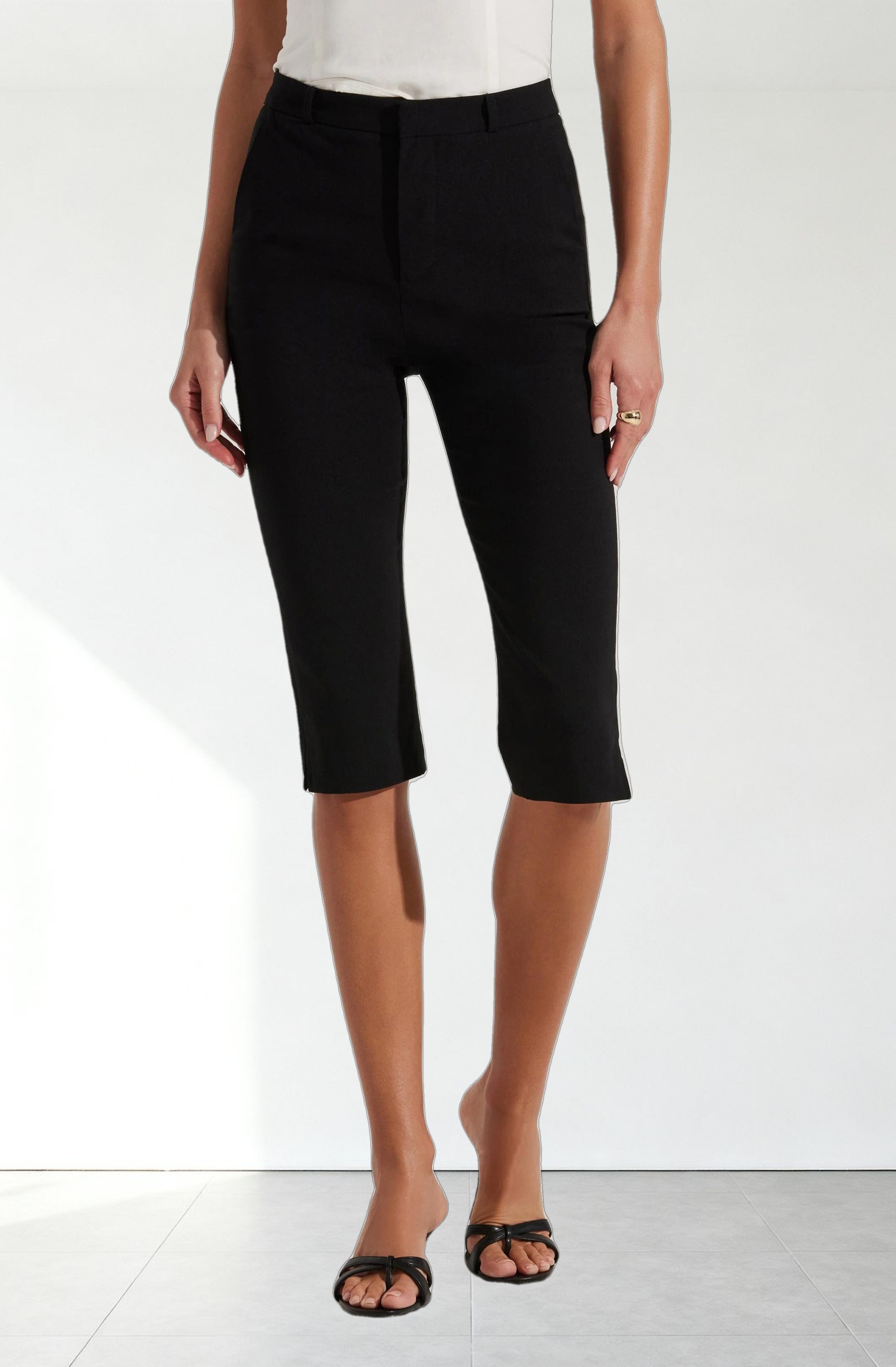 Cardin Slim Fit Capri Pants