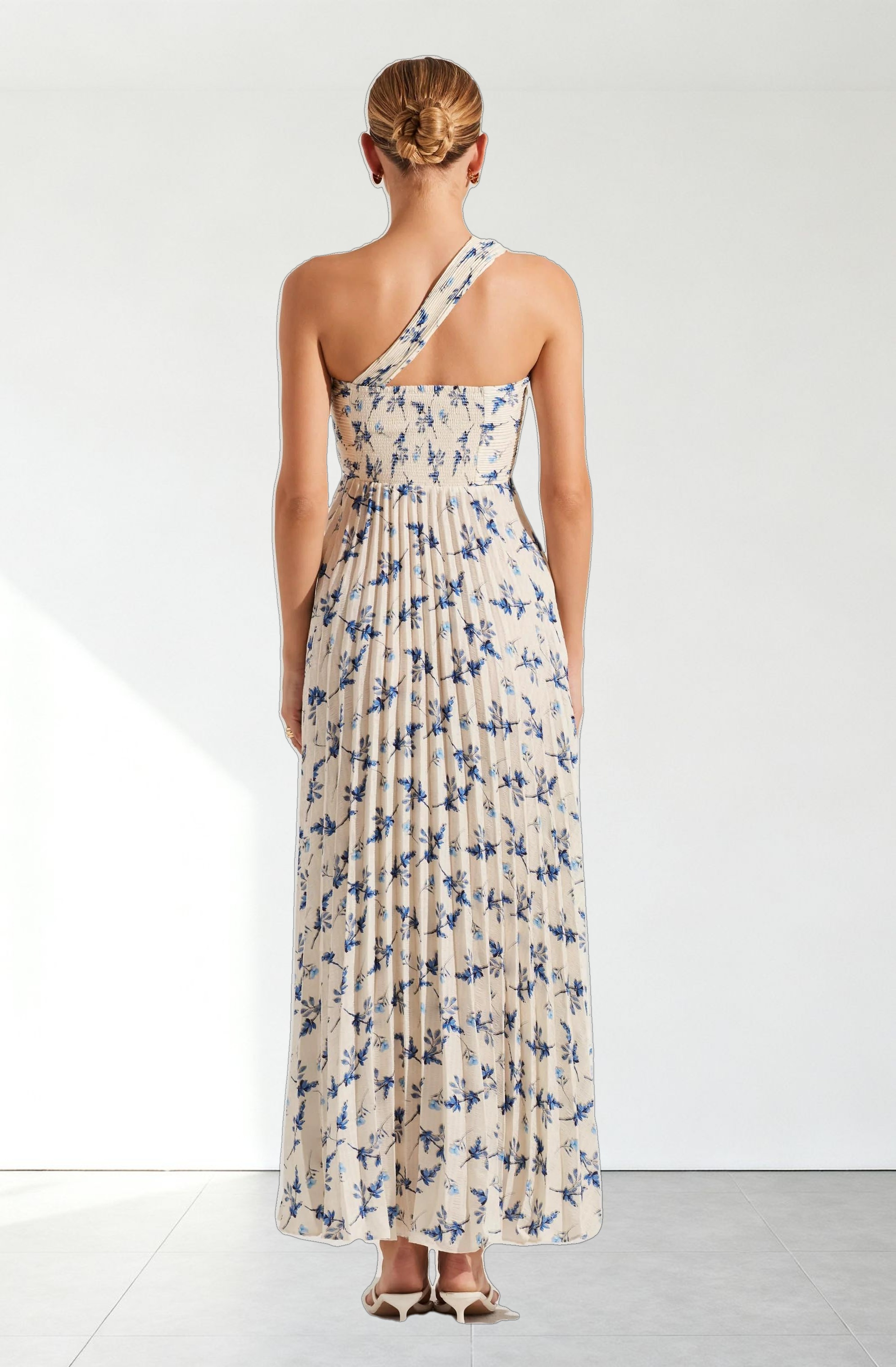 Rasya Pleated Floral Maxi Dress