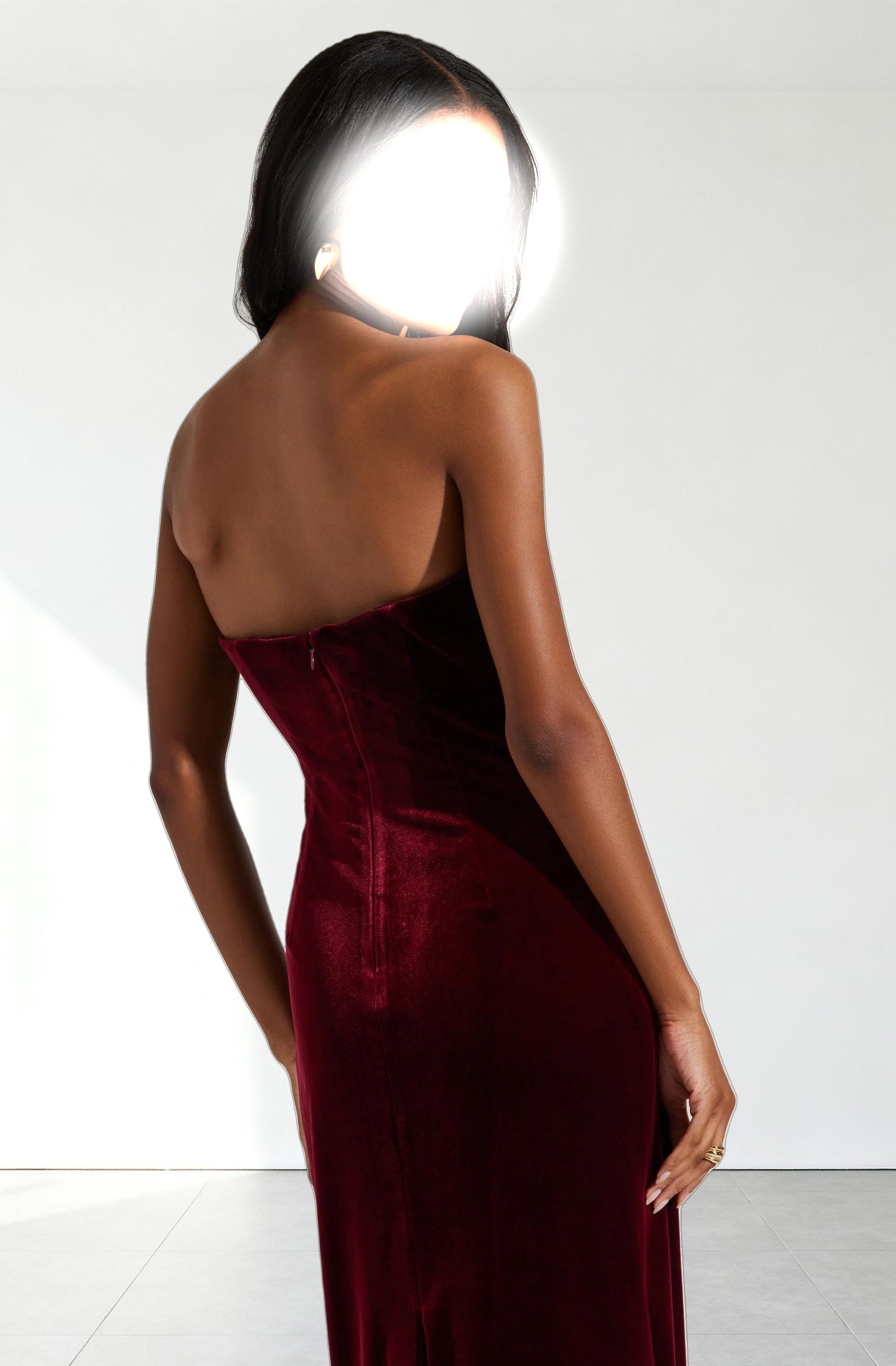 Arista Sweetheart Velvet Midi Dress