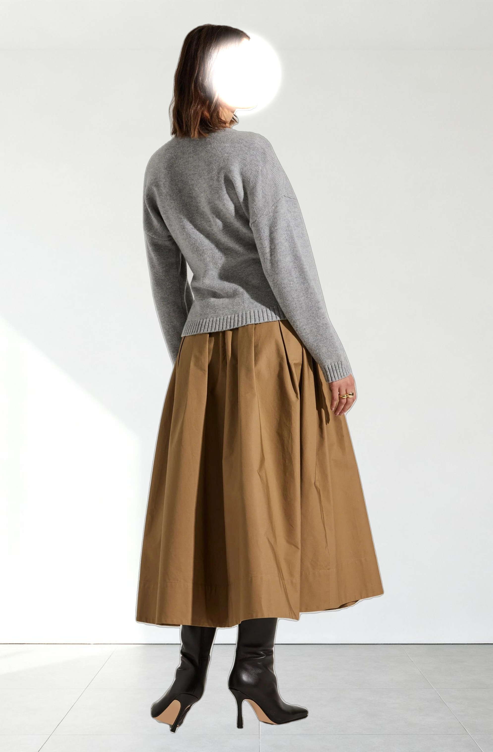 Saffi V-Neck Cardigan