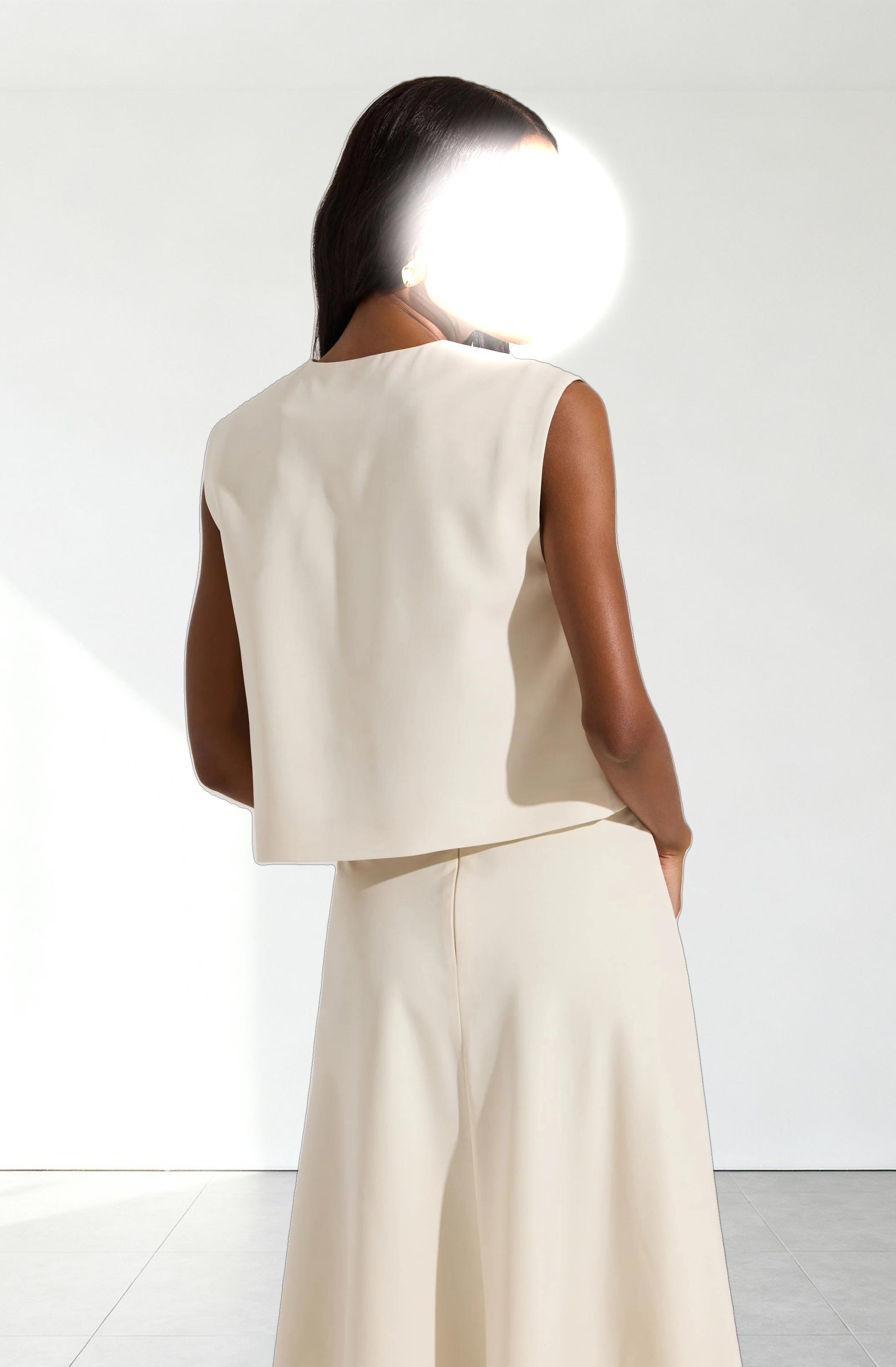 V-neck Tailored Sleeveless Top