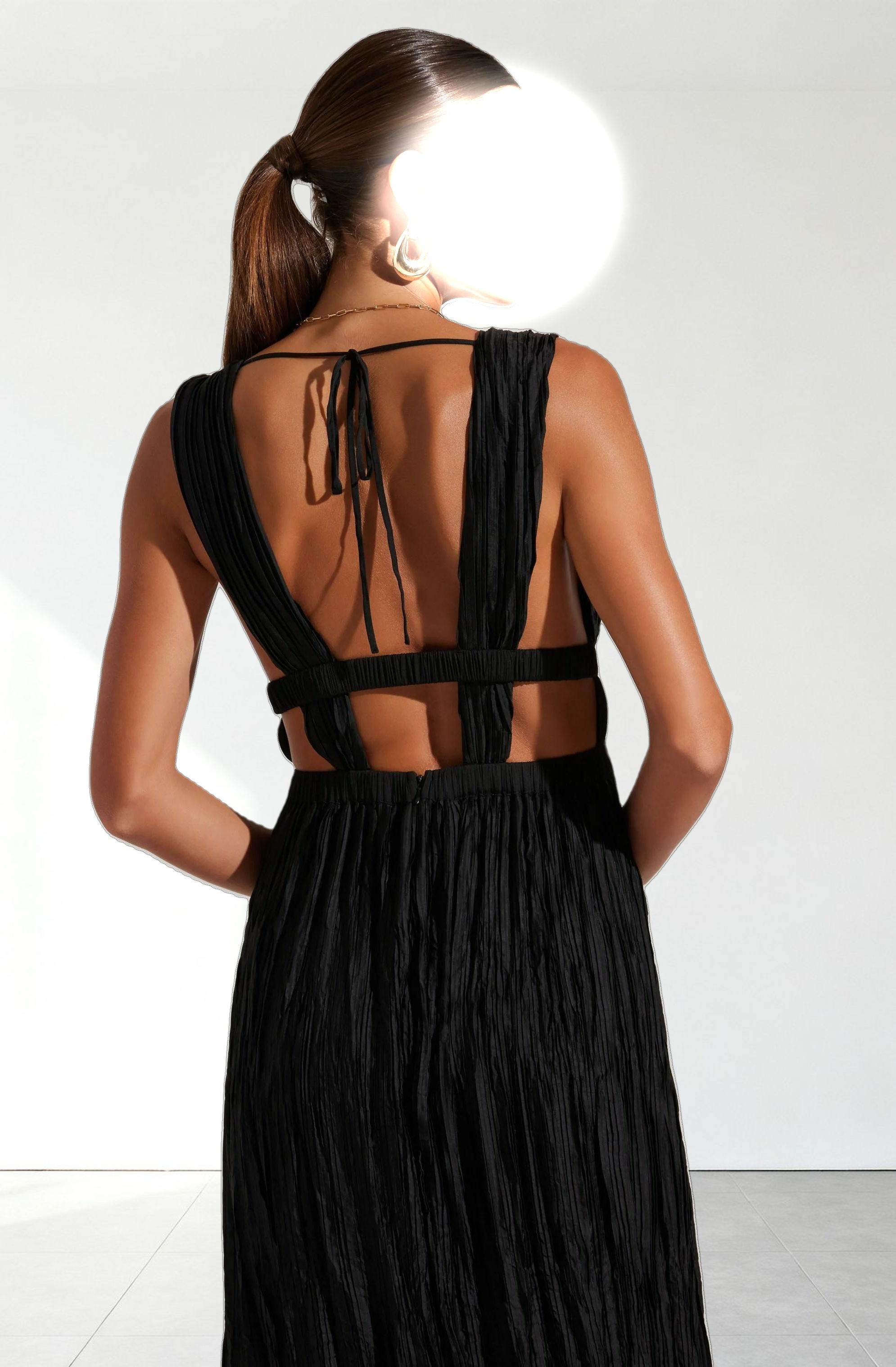 Tesni Pleated Maxi Dress