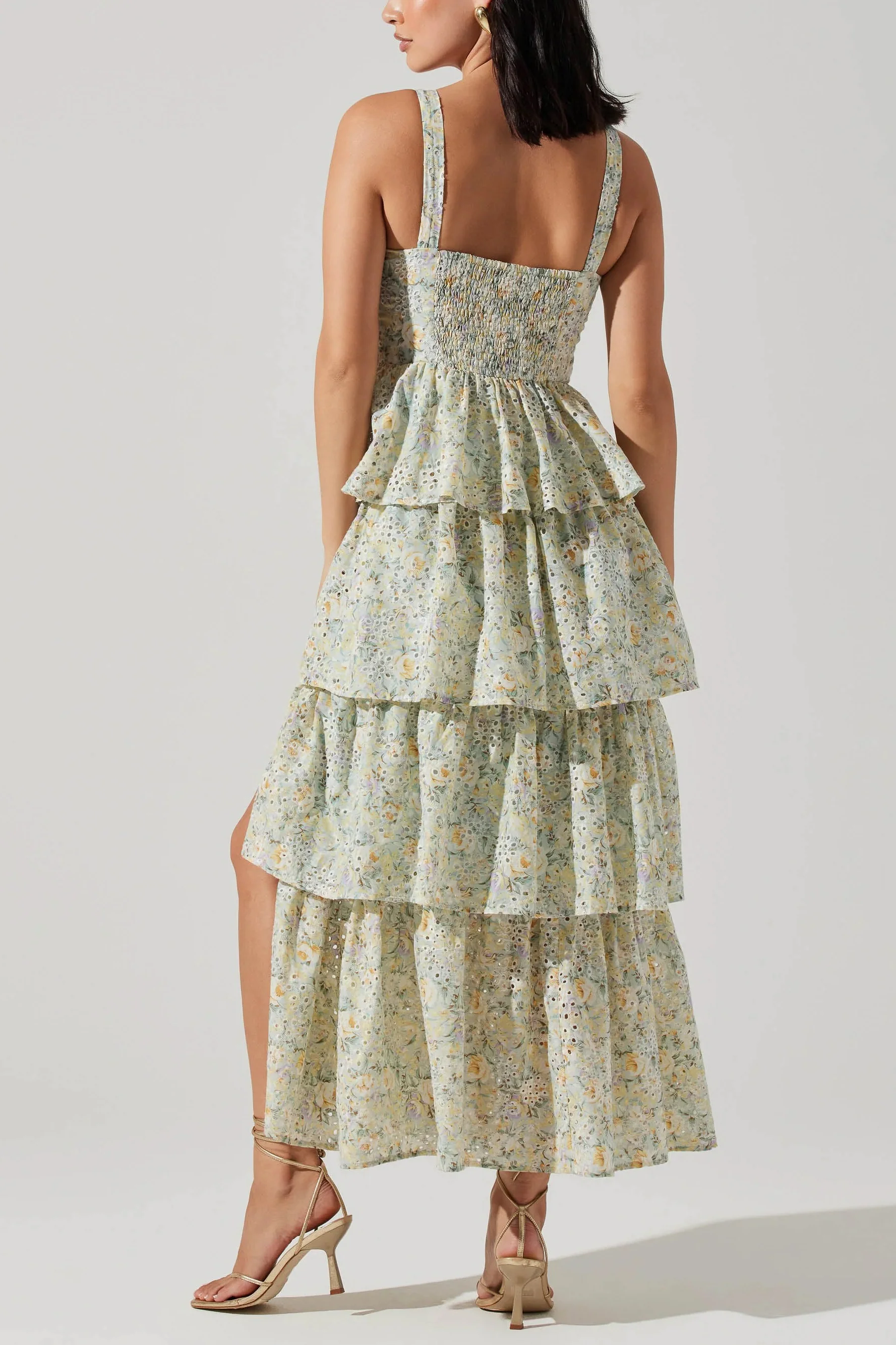 ASTR Midsummer Floral Tiered Maxi Dress in Mint Floral