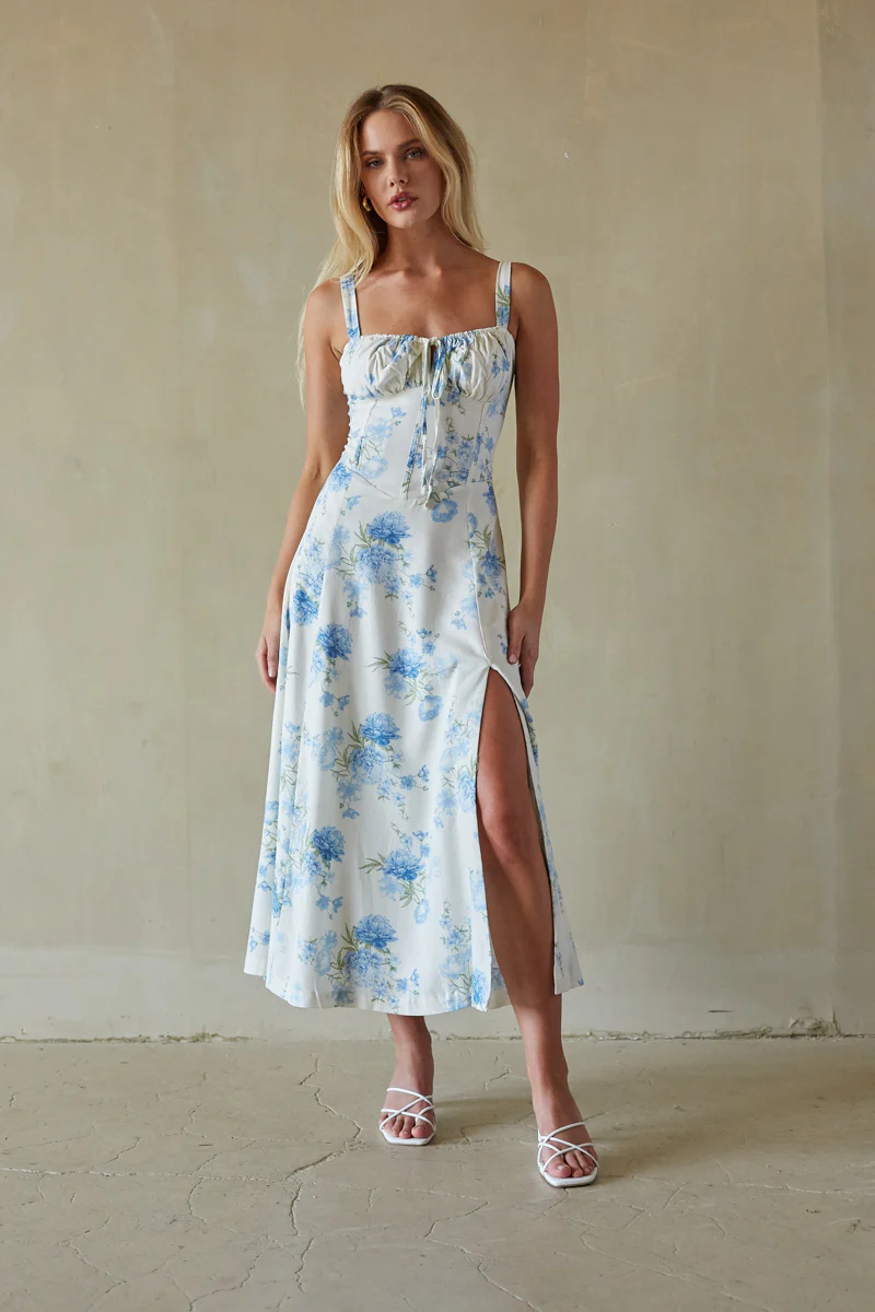 Angelina Sweetheart Floral Midi Dress