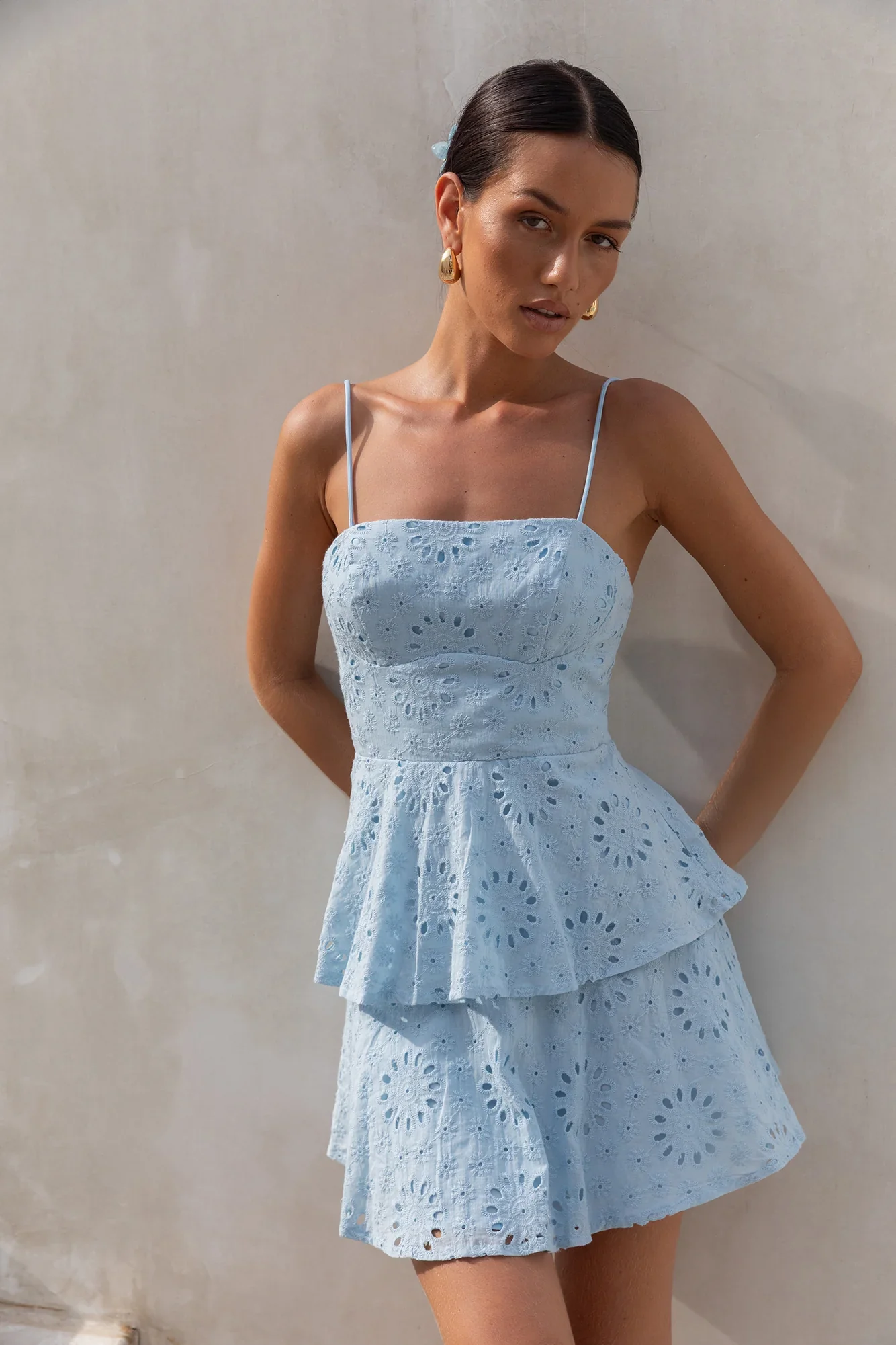 Sunlit Daisy Mini Dress in Blue