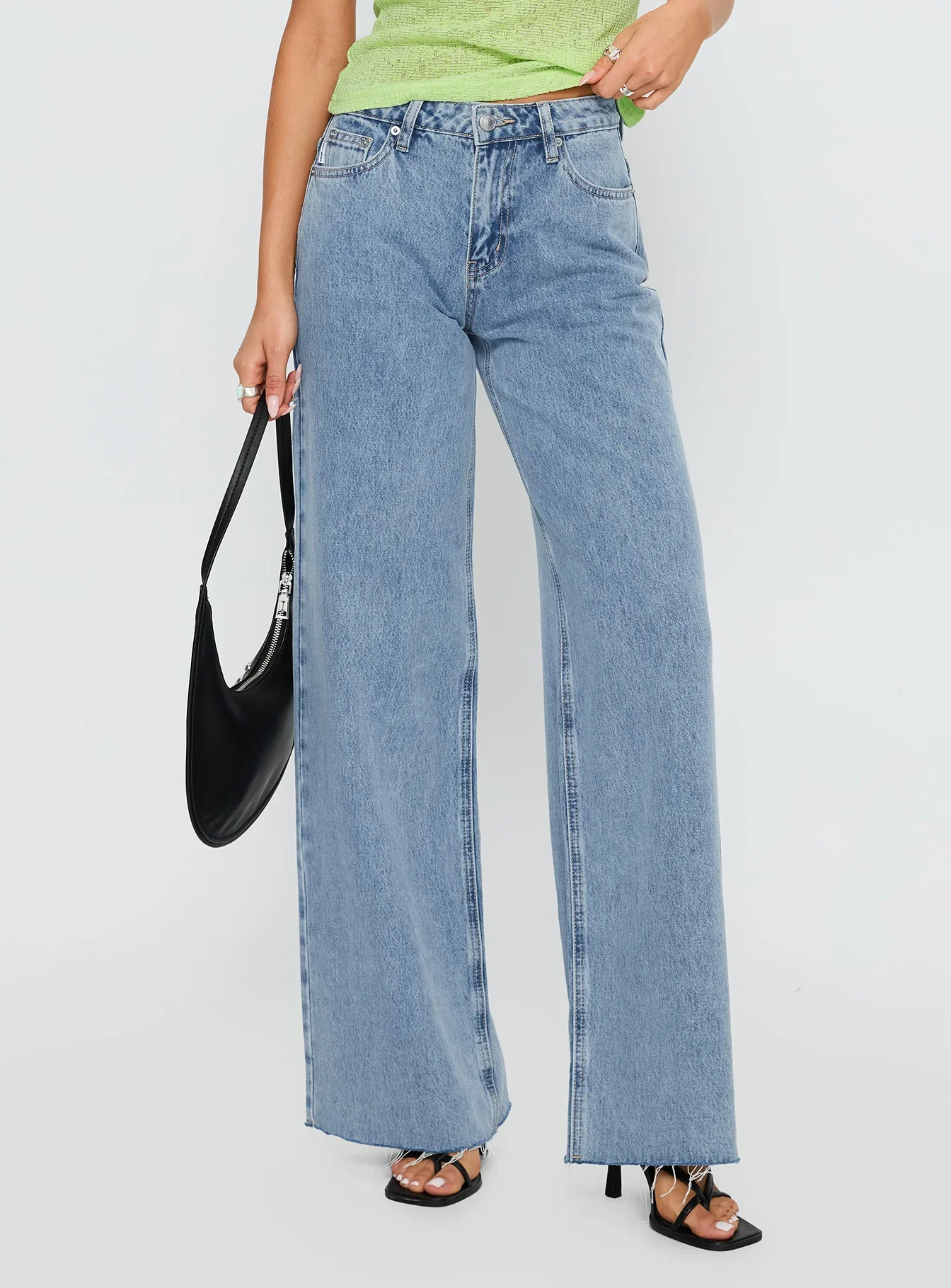 Darla Low Rise Straight Jean Vintage Blue Wash