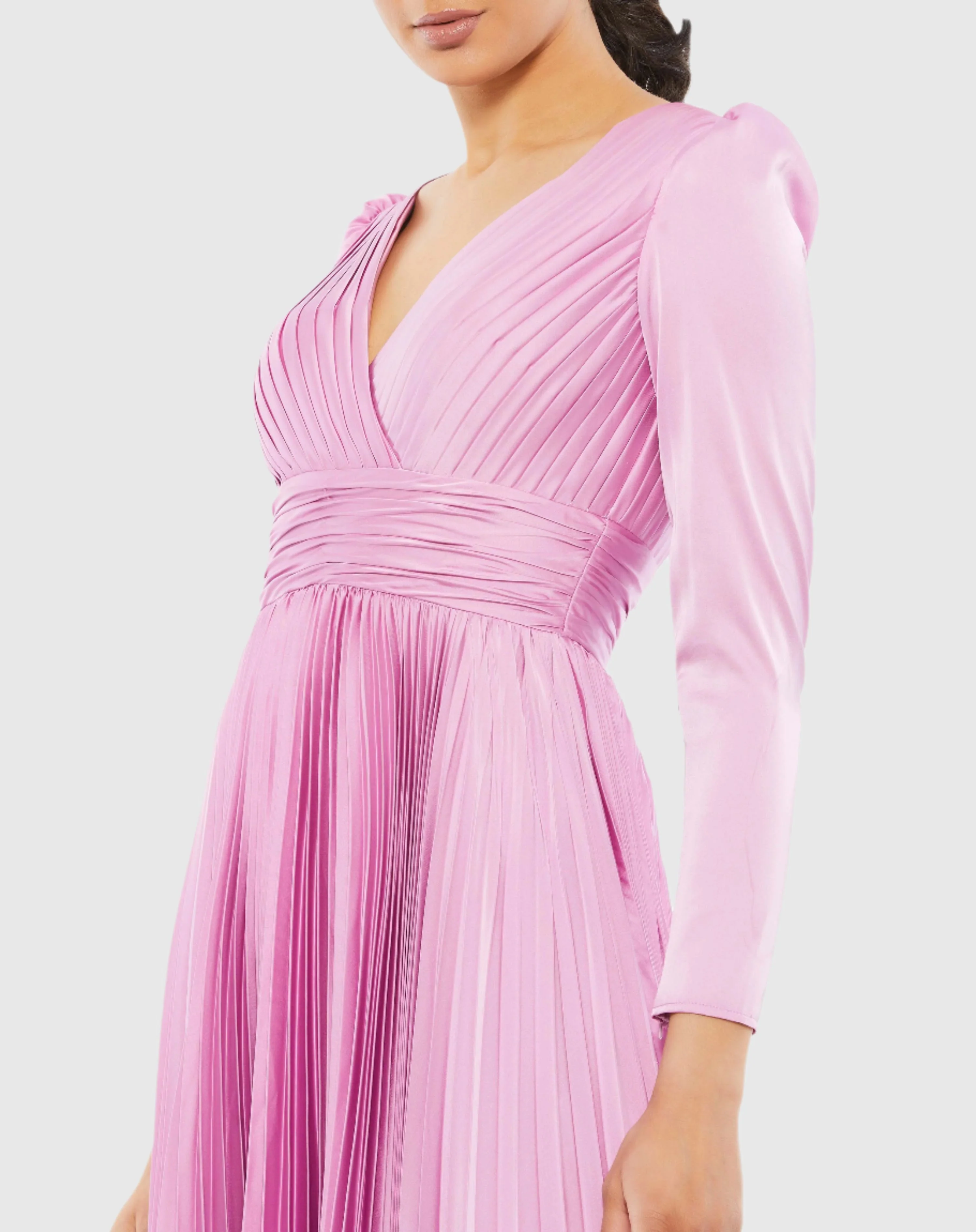 Light Purple Pleated Long Sleeve V Neck Gown