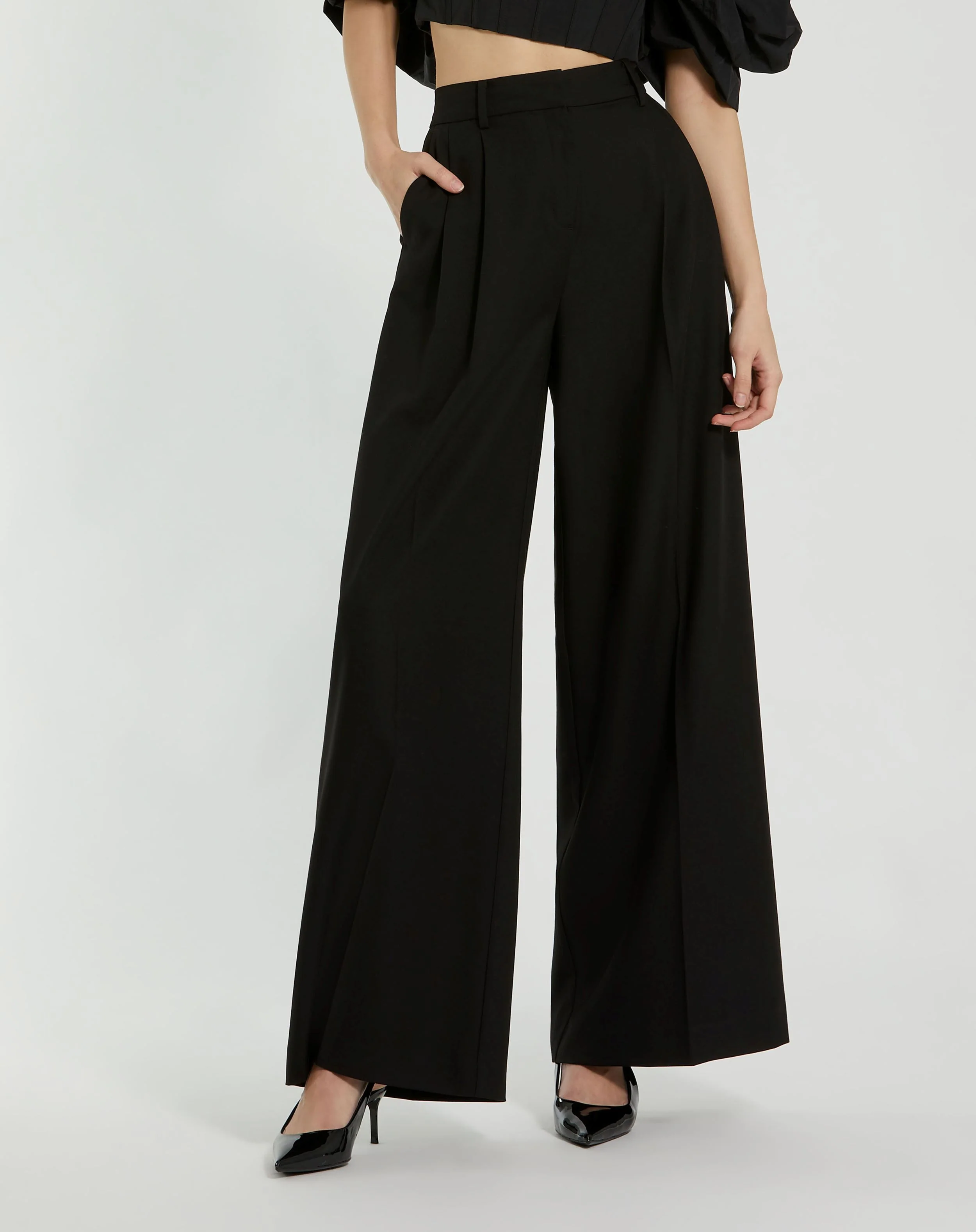 mackenzie wide leg trousers