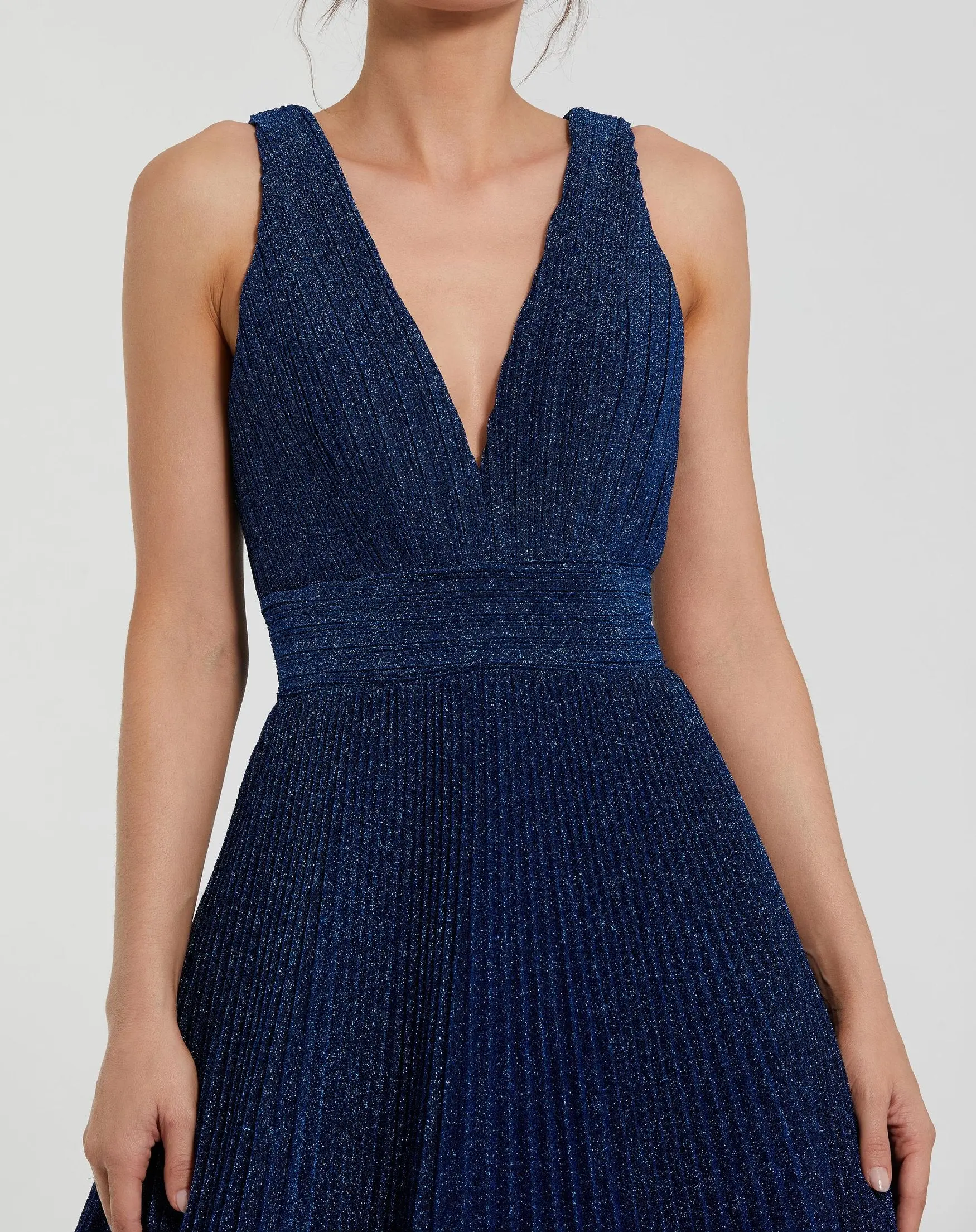 Shimmering Pleated Sleeveless Gown