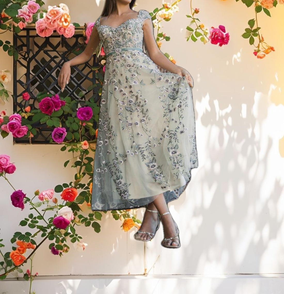 Floral Embroidered Sweetheart Midi Dress