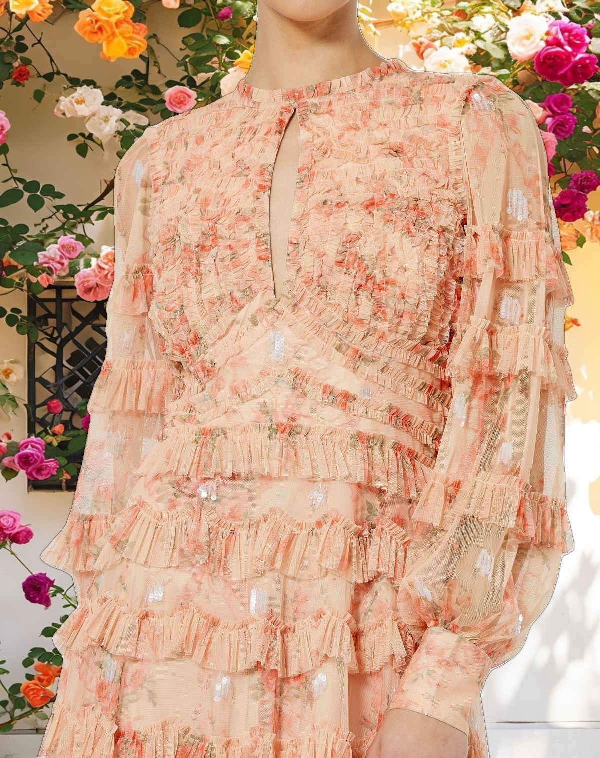 Keyhole Detail Long Sleeve Dress