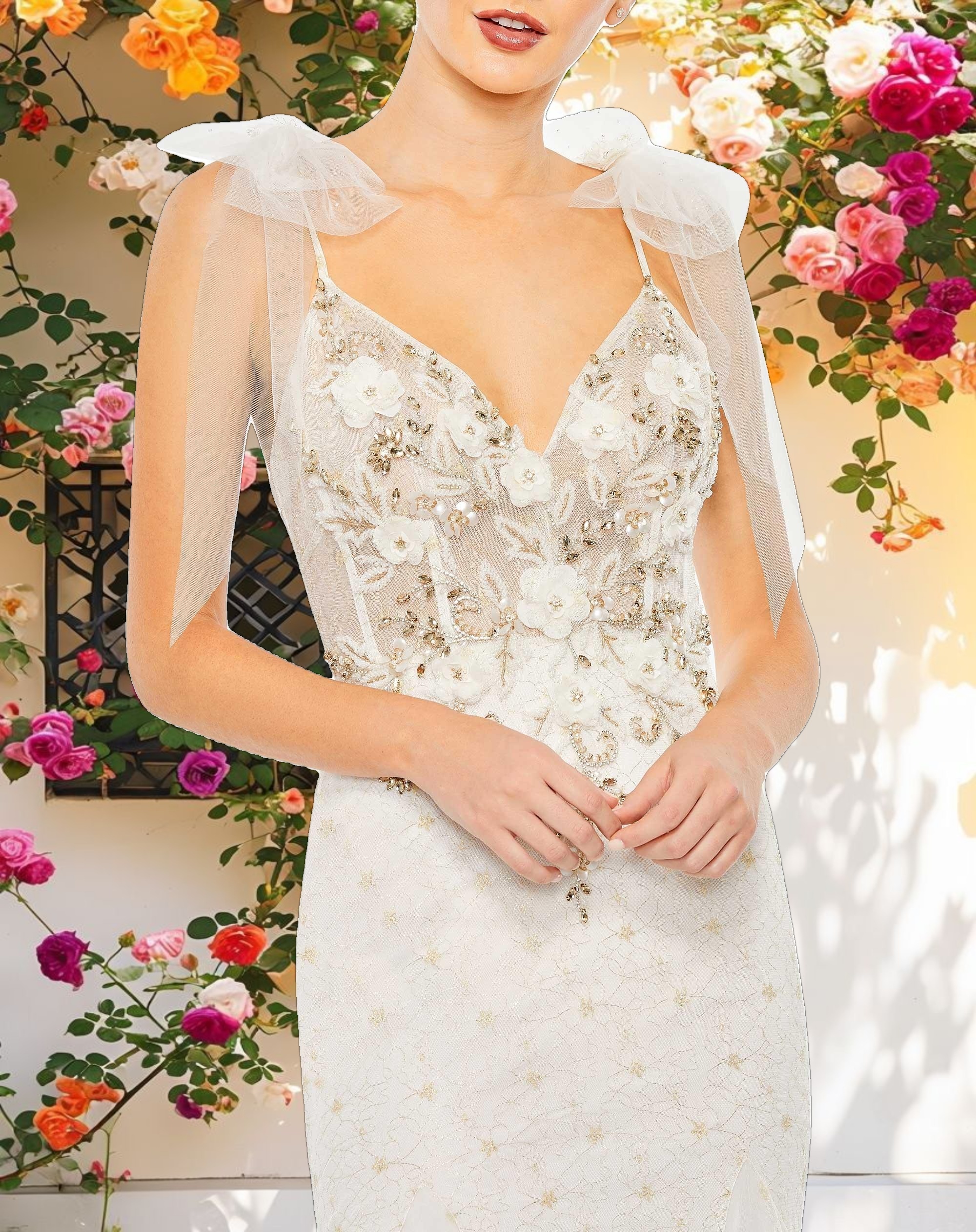 Embellished Sleeveless Bow Detail Mermaid Gown