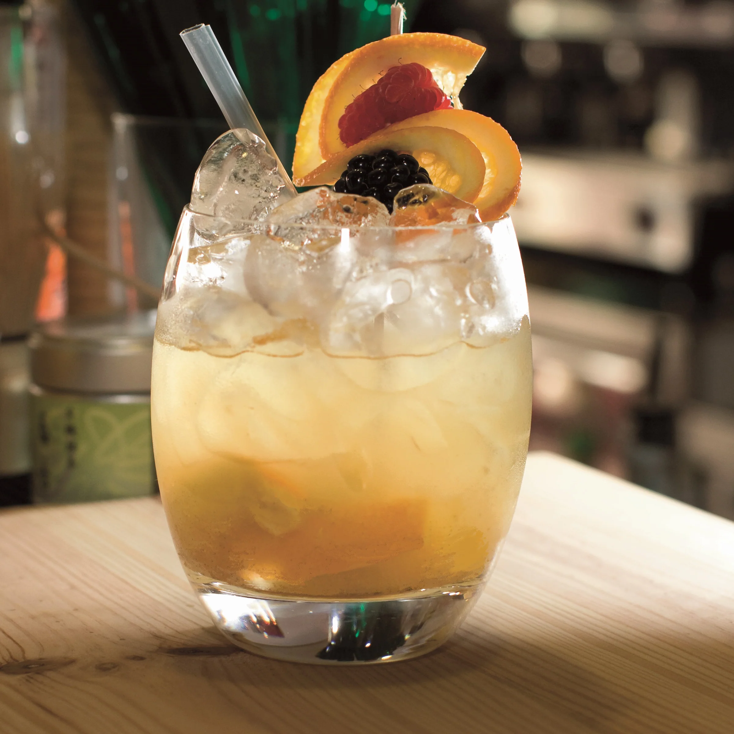 Italian Premium Whiskey Glasses | 15.5oz | Crescendo | Set of 4