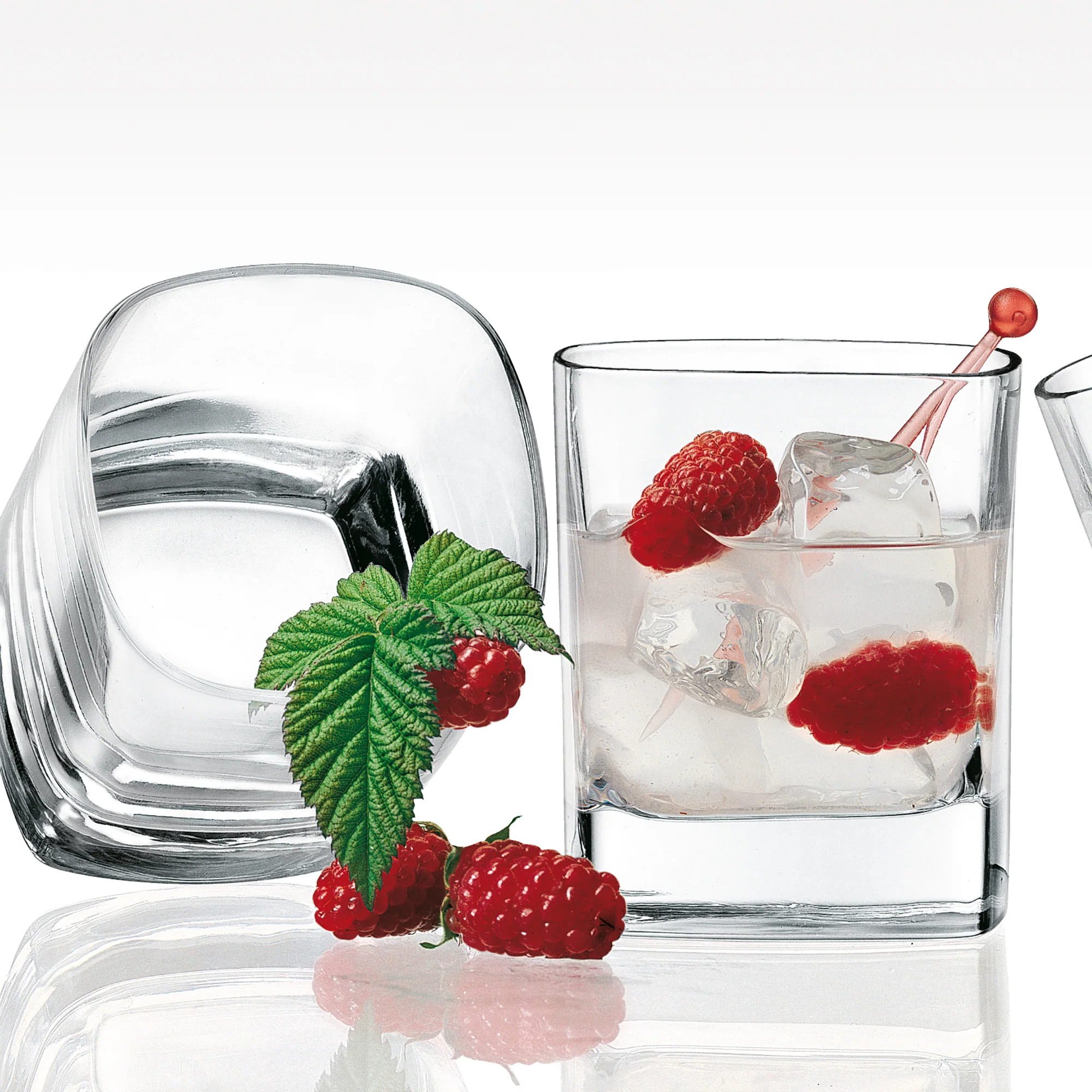 Strauss 8 oz Juice Drinking Glasses (Set Of 6)