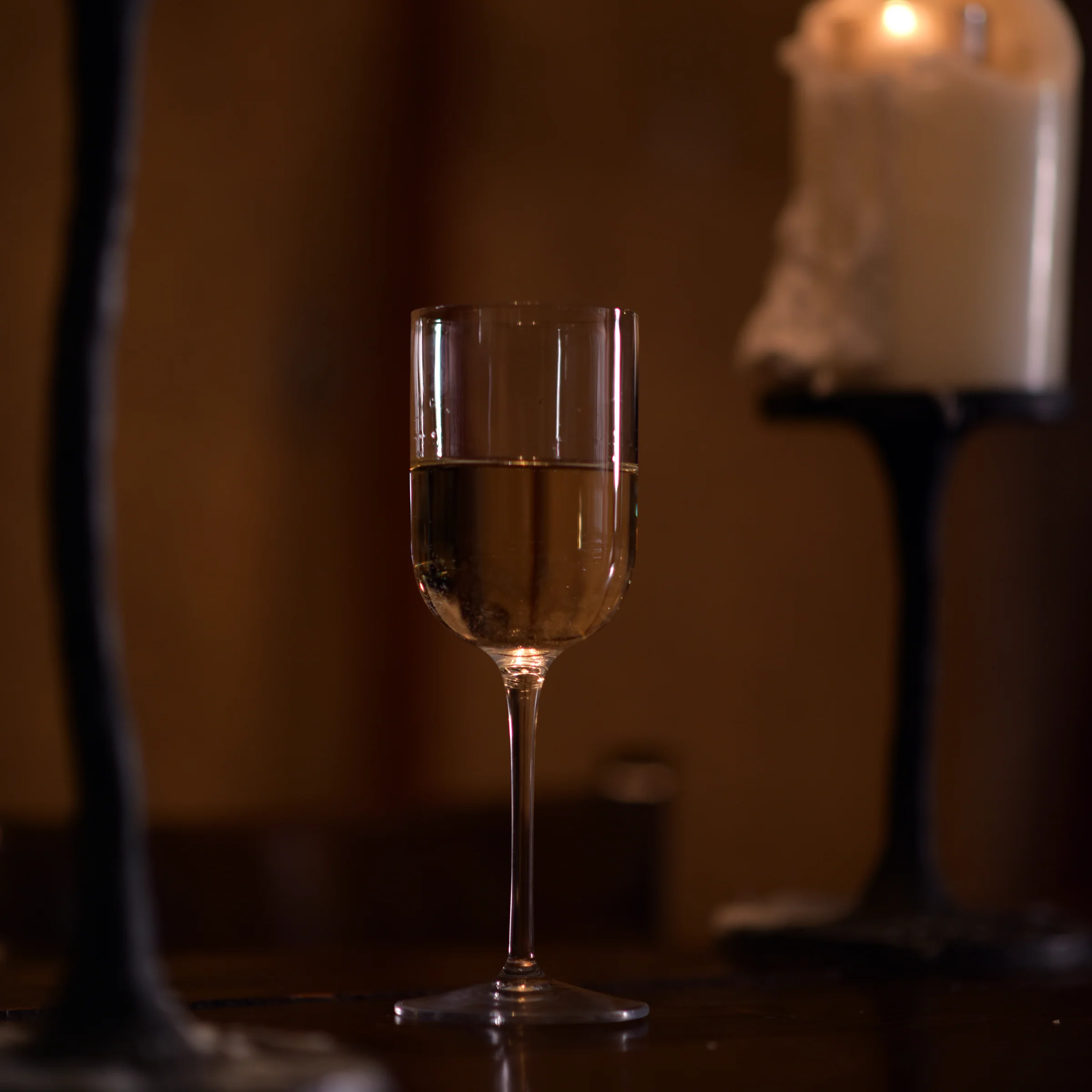 Sublime 9.5 oz White Wine Glasses (Set Of 4)