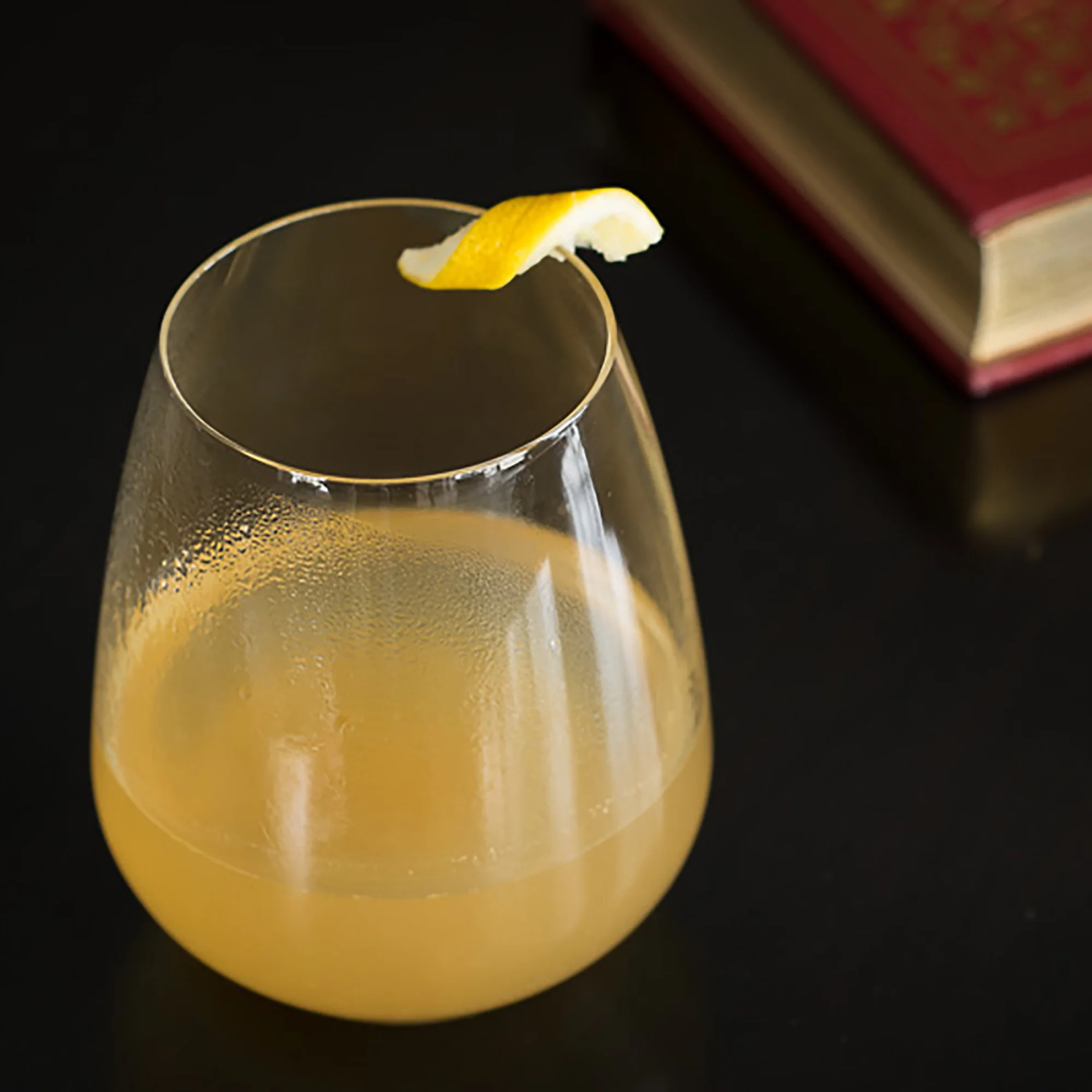 Regency 23.25 oz Stemless Drinking Glasses (Set Of 4)