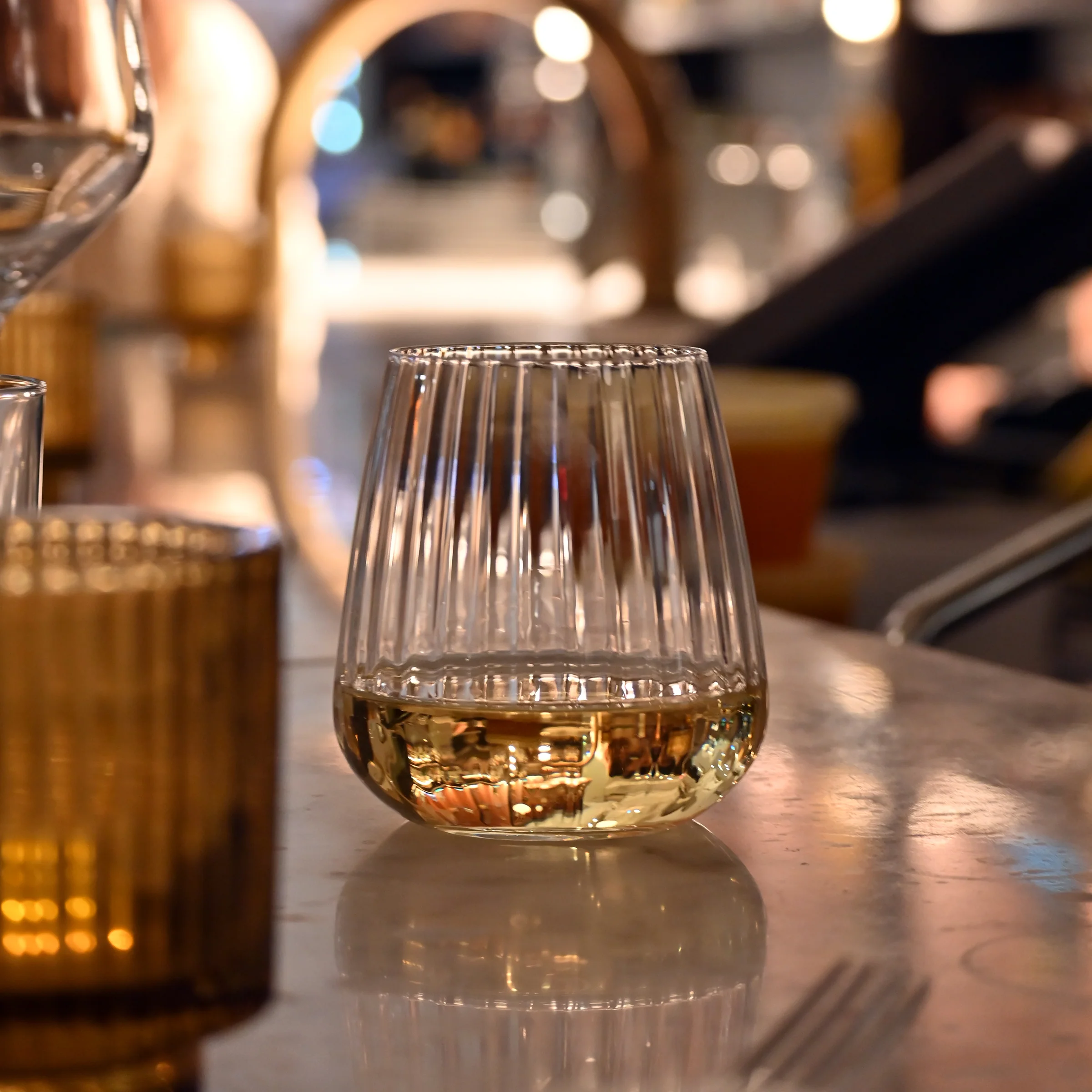 Optica 15.25 oz Stemless Glasses (Set of 4)