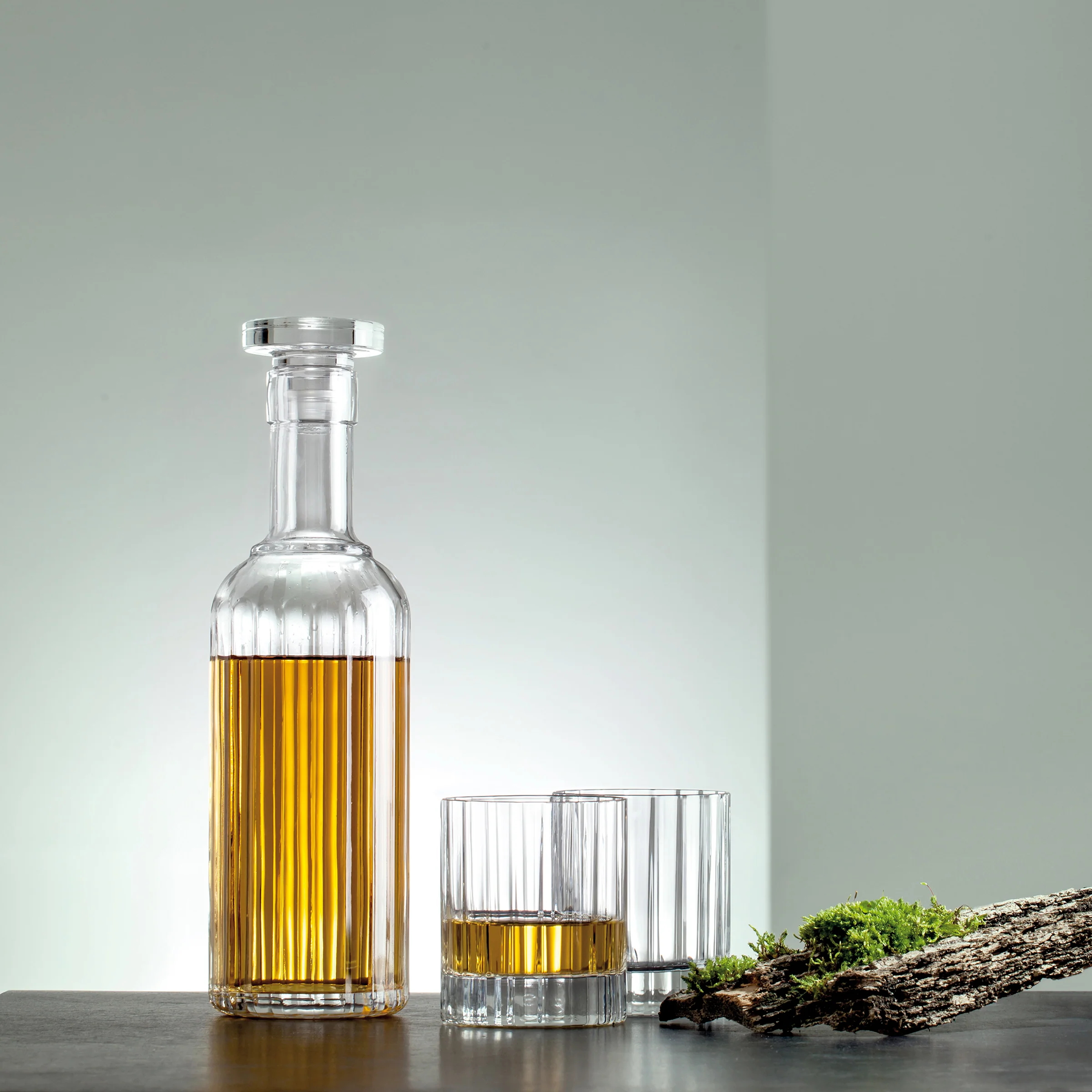 Italian Premium Retro Decanter with Airtight Stopper | 23.75oz | Bach