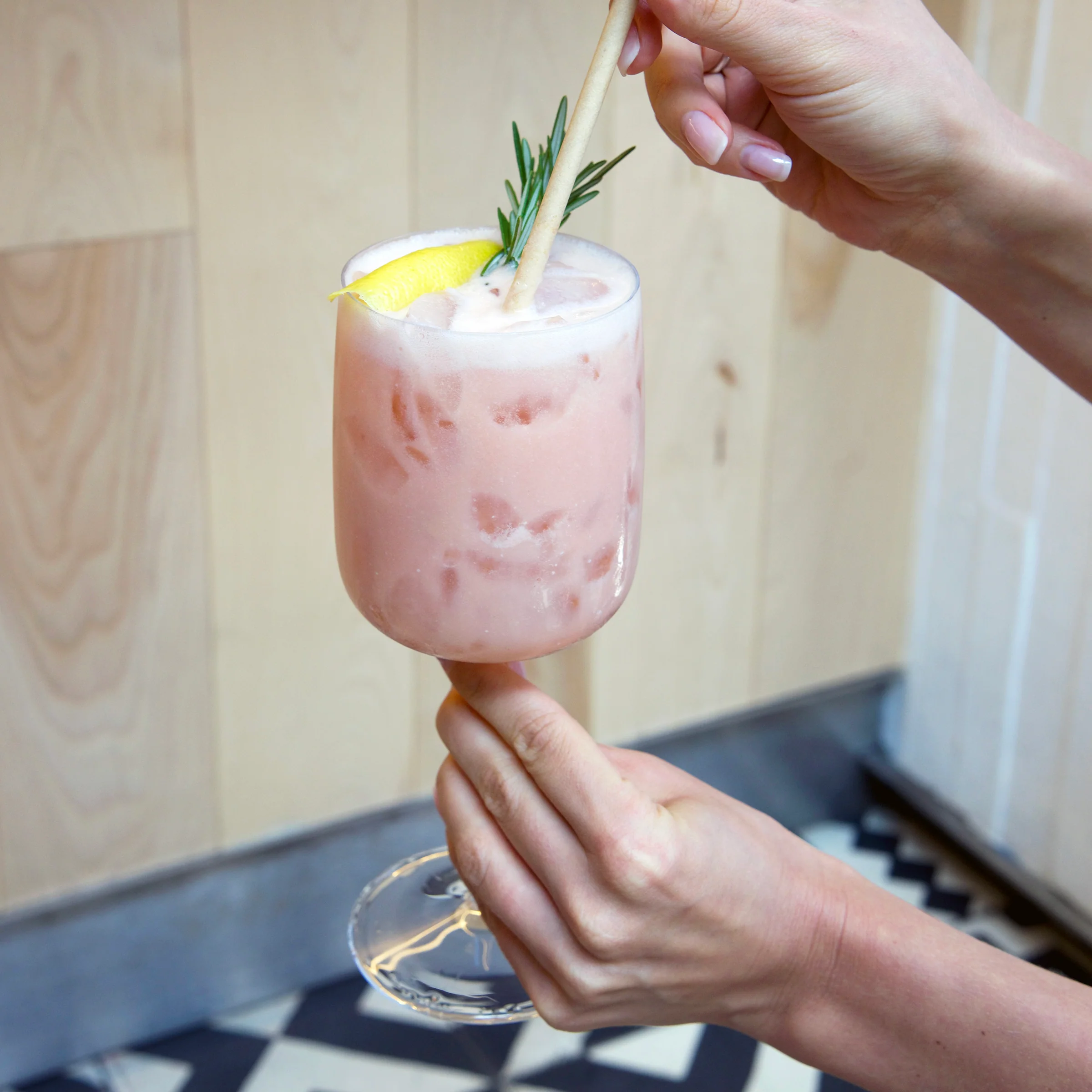 Italian Premium Spritz Glasses | 18.5oz | Jazz | Set of 4