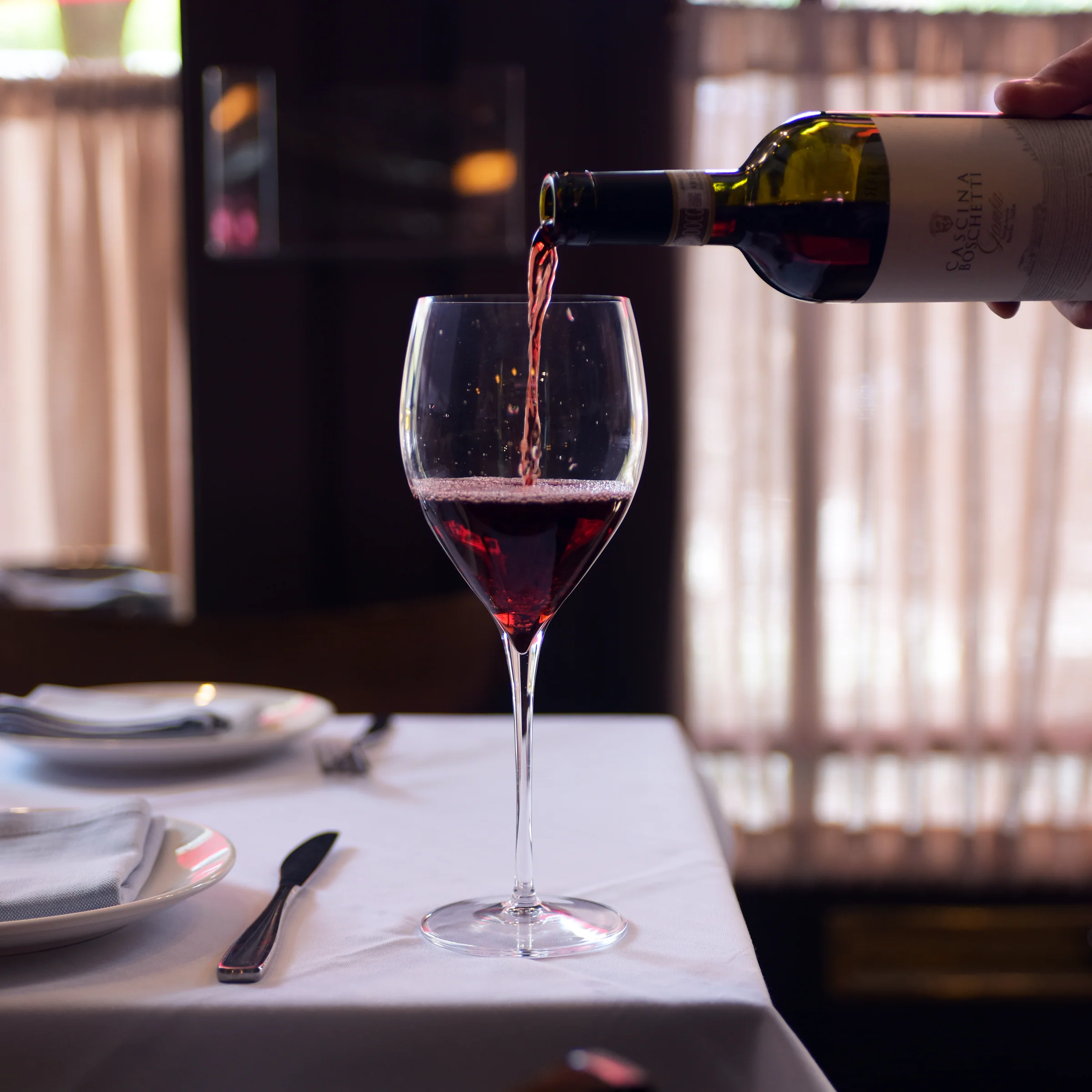 Italian Premium Large Wine Glasses | 20oz | Magnifico | Set of 4