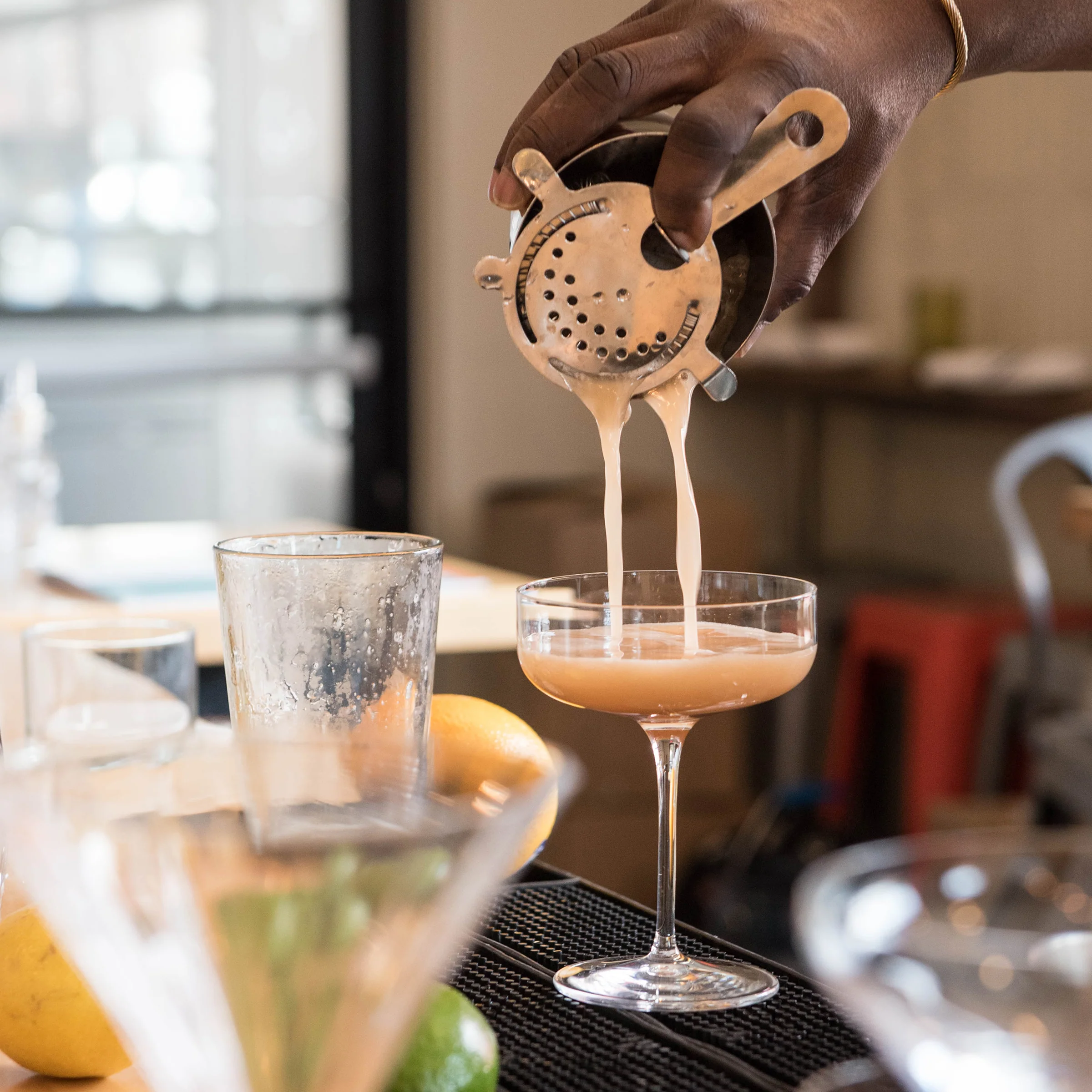 Sublime 10.25 oz Champagne / Cocktail Coupe (Set Of 4)