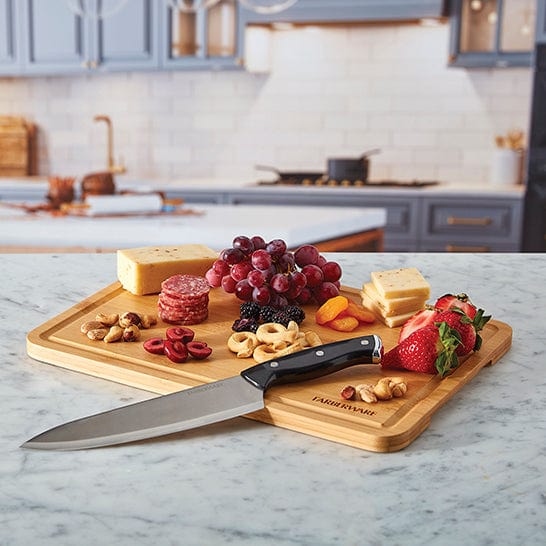 Farberware Build-A-Board ™ Snacklebox with Locking Plastic Cutting Board Lid