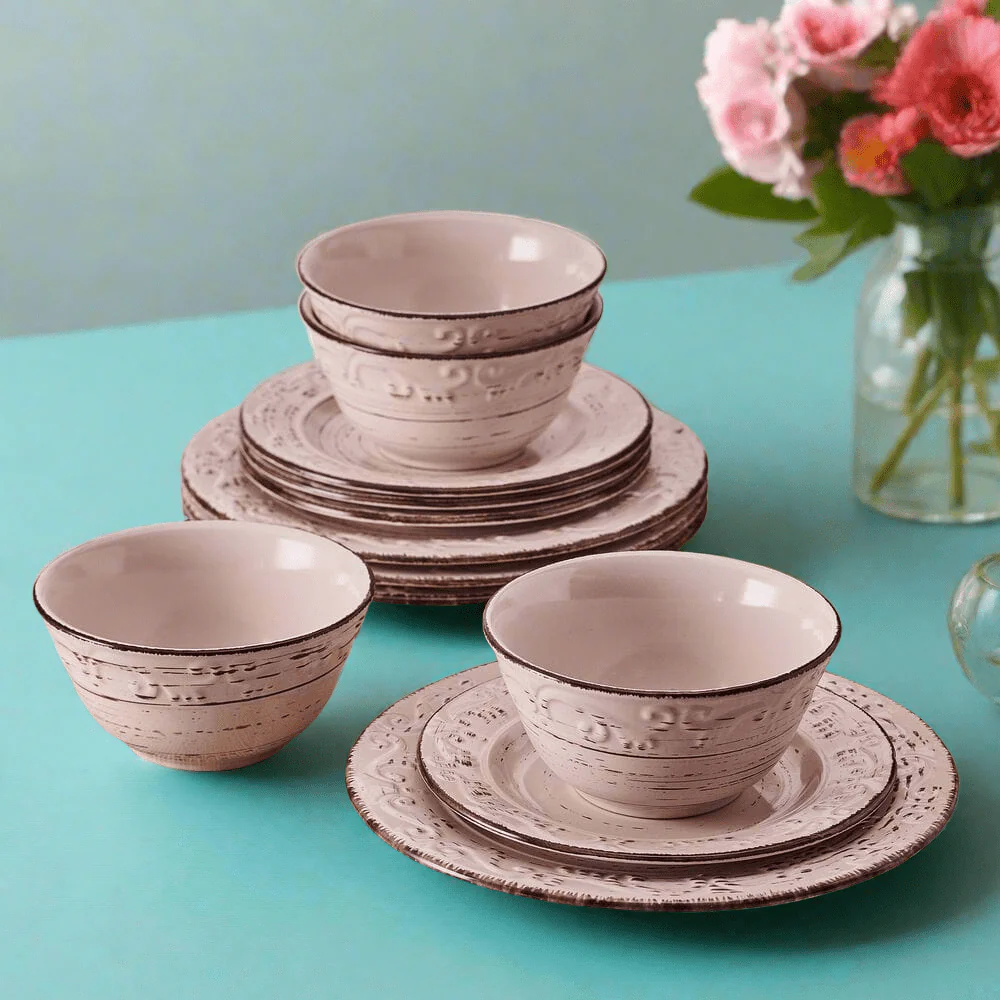 Trellis Pink 12 Piece Dinnerware Set, Service for 4