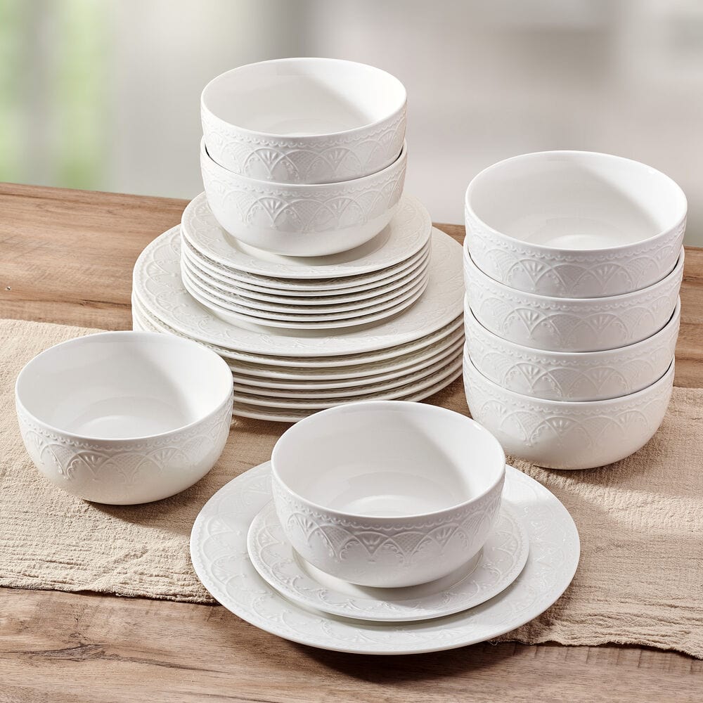 Esmeralda 24 Piece Dinnerware Set, Service for 8