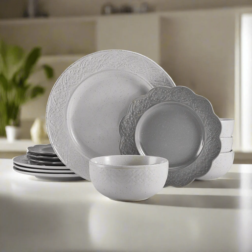 Gia 12 Piece Dinnerware Set, Service for 4
