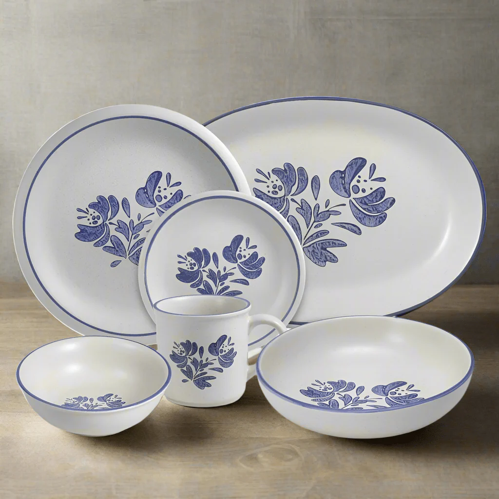 Yorktowne Service for 8 with Serveware