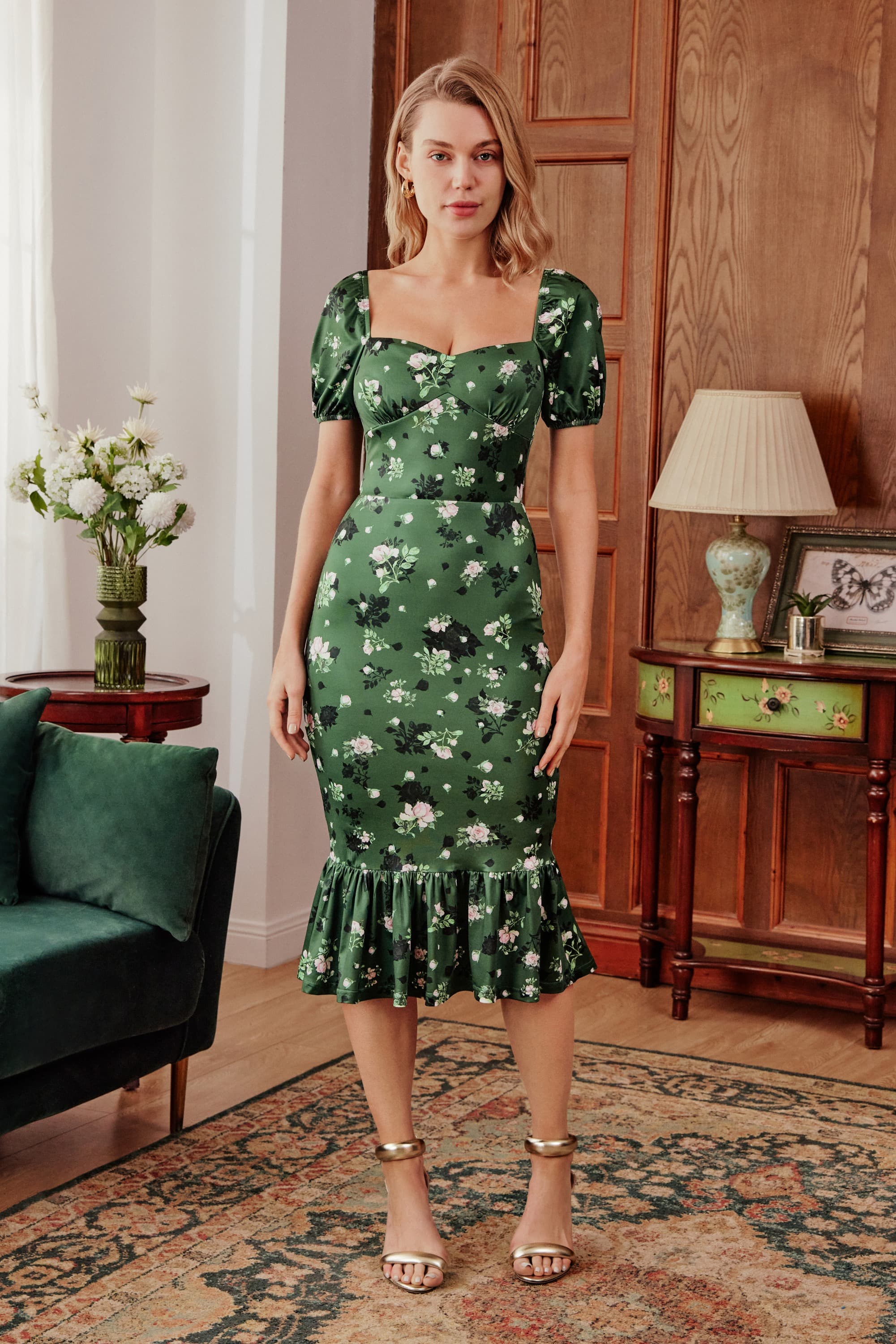 Carmen Puff Sleeves Stretch Midi Dress In Green