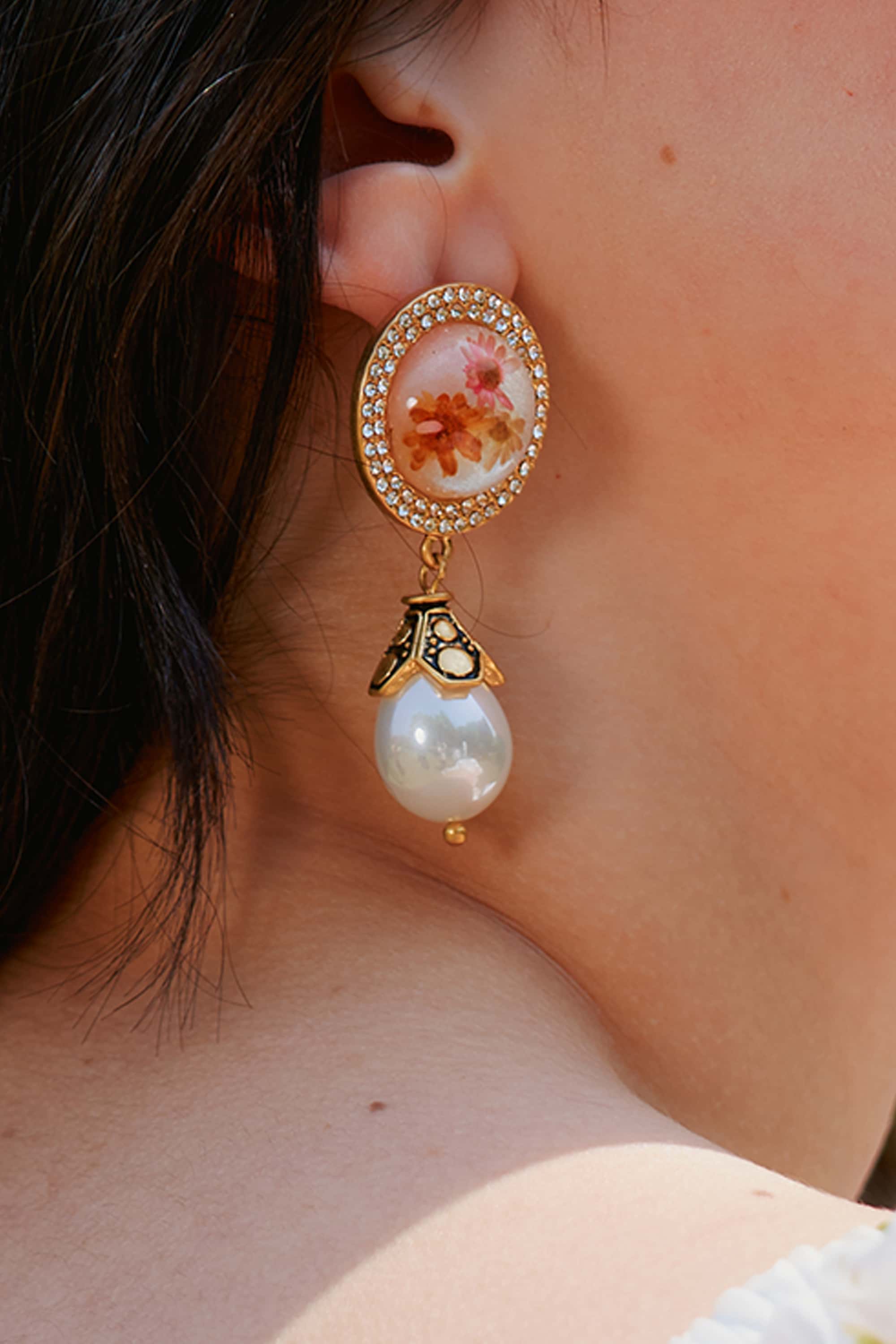 Romantic Floral Pearl Earrings