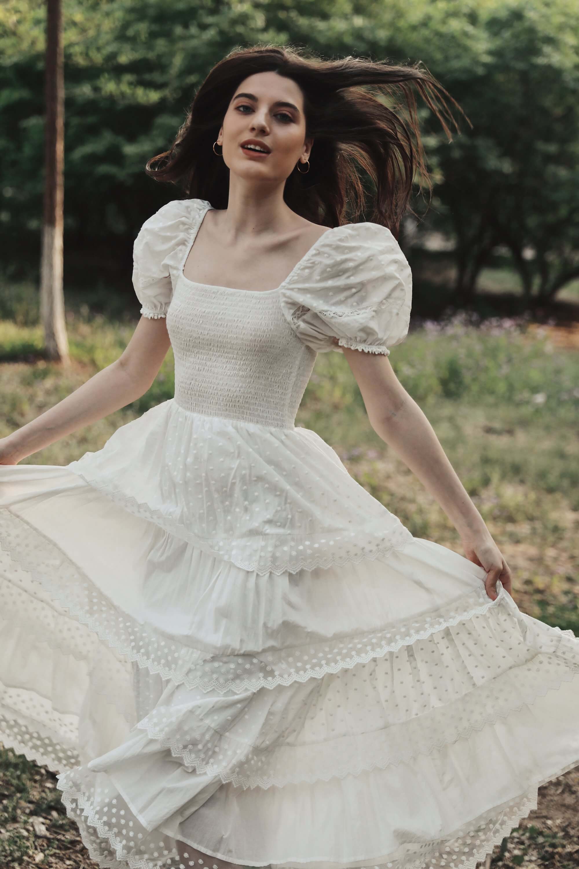 Annora Scalloped Lace Tiered Maxi Dress